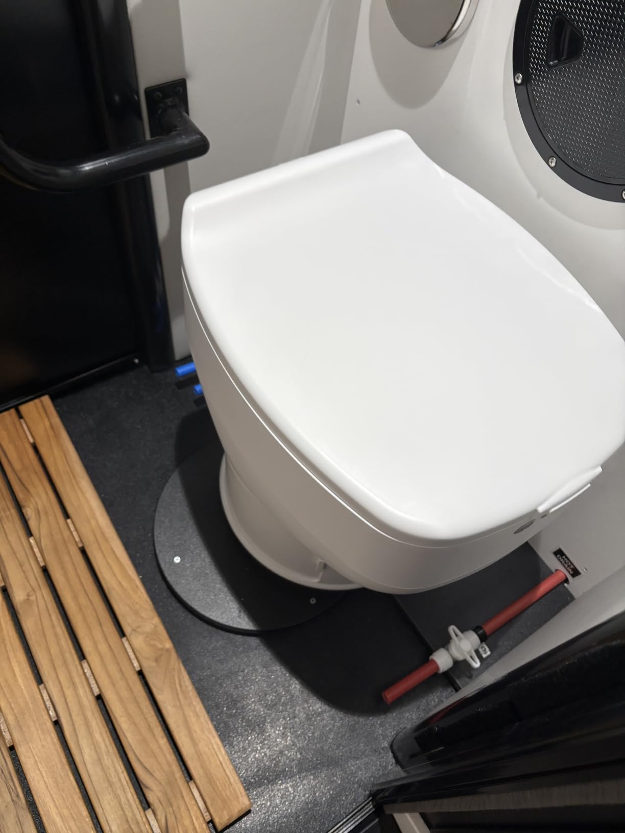 R1808 Fixed RV Dry Flush Toilet, Waterless Rechargeable, White | rechargeable no-plumbing toilet swivel top for RVs, boats, off-grid customer photo 1