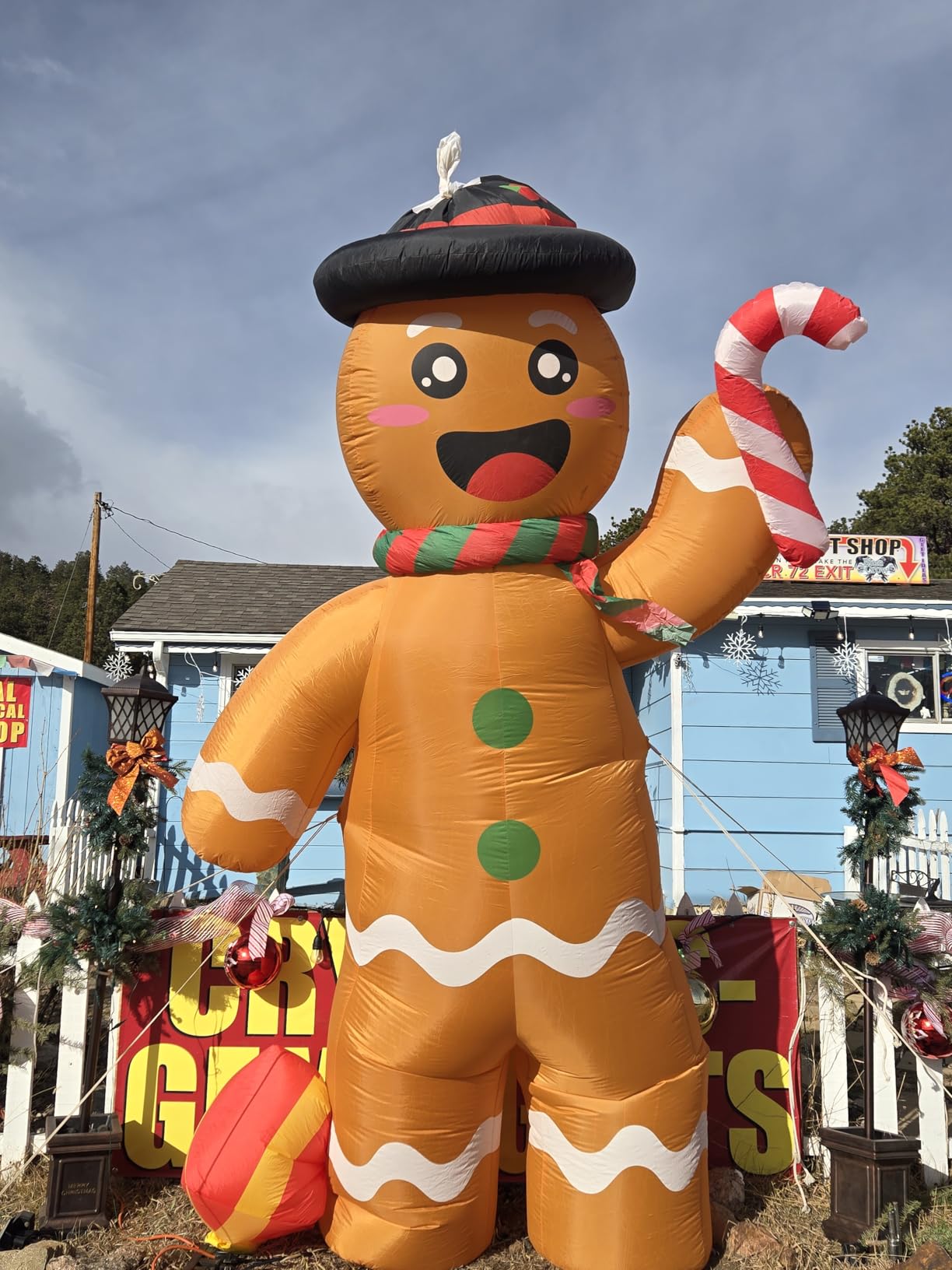 12FT Giant Christmas Inflatables Gingerbread Man Built-in Bright LED Light, Huge Christmas Decorations Outdoor Hold Candy Cane and Gift customer photo 1