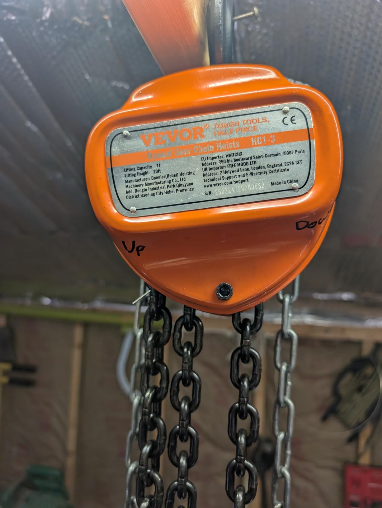 VEVOR Hand Chain Hoist, 1 Ton 2200 lbs Capacity, Manual Chain Block with Upgrade G70 Galvanized Chain, 8 ft Lifting Height, Heavy Duty Pulley Hoist for Garage Warehouse Automotive Machinery, Red customer photo 2