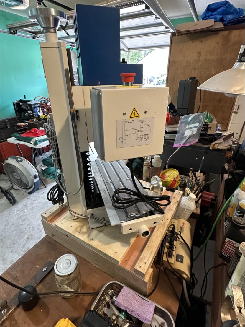 Mechmaxx 1.5HP 7''x 27-1/2'' Benchtop Mini Mill Drill Machine, Variable Speed, R8 Spindle, Brushless Motor, 110V, Compact Milling Drilling Tool for Garage Shop, DIY Metalworking without Stand, VM25LD customer photo 1