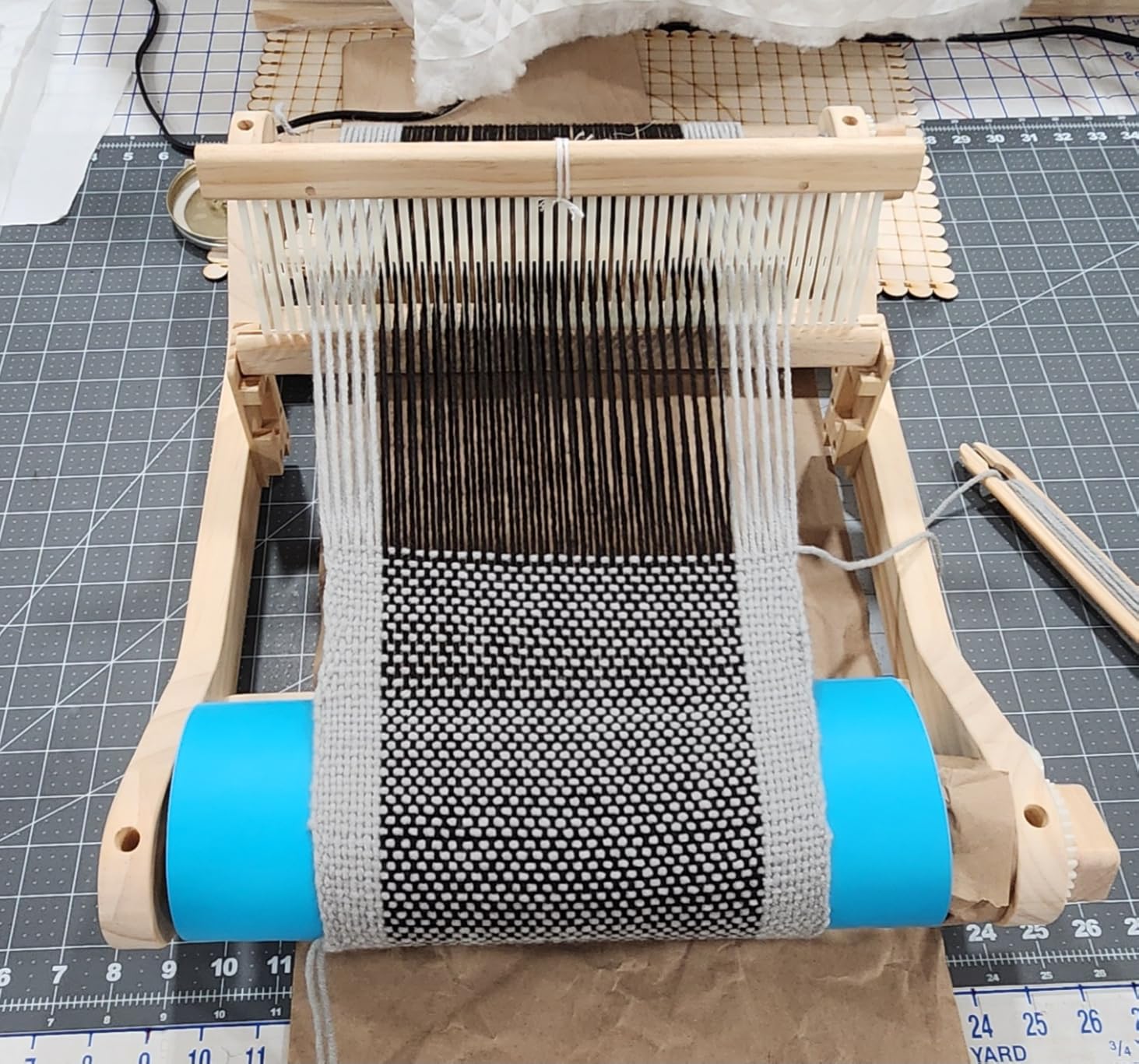 WILLOWDALE 16 Inches Rigid Heddle Loom, Weaving Loom Kit with Shed Stick, Wooden Multi-Craft Weaving Loom for Adults, Threads Warping Frame with Pegs and Yarn Stand, Frame Loom for Beginner customer photo 2