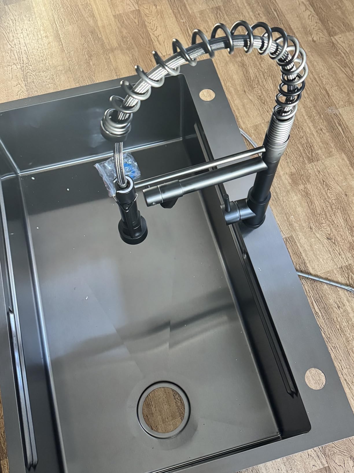 CAMMOO 33X22 Drop In Kitchen Sink, 304 Stainless Steel Workstation Sink customer photo 1