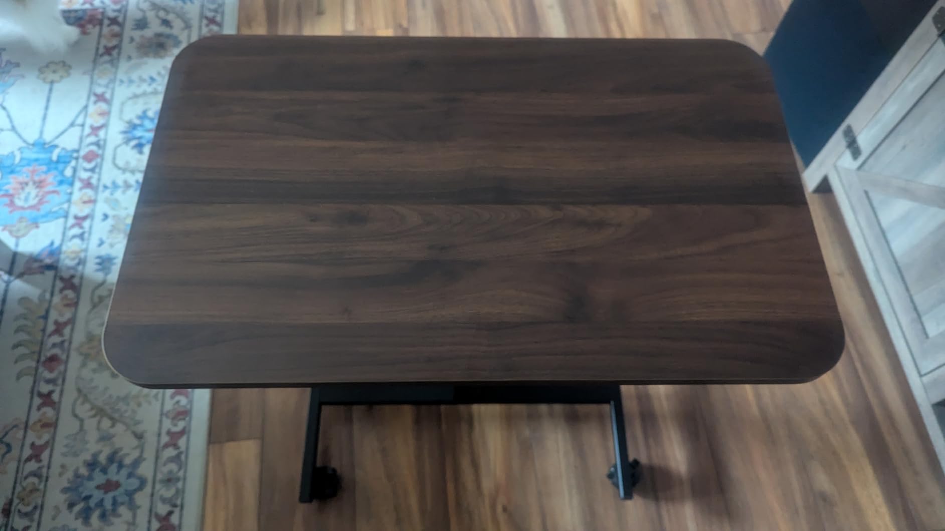 HUANUO Small Rolling Laptop Standing Desk, Height Adjustable Mobile T-Base Desk with Lockable Casters, Portable Sit-Stand Workstation for Bedside & Sofa, Walnut customer photo 2