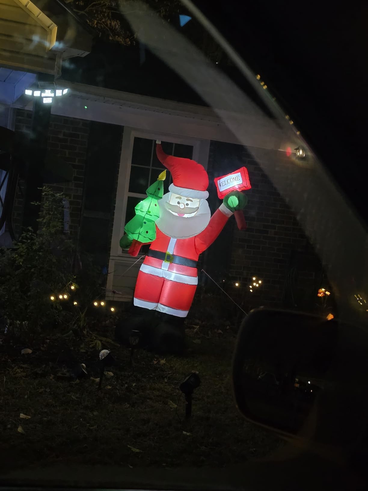 6 FT Christmas Inflatable Santa Claus Outdoor Decorations with Built-In LEDs, Blow-Up Santa for Yard Decorations, Inflatable Xmas Decorations for Garden, Lawn customer photo 2