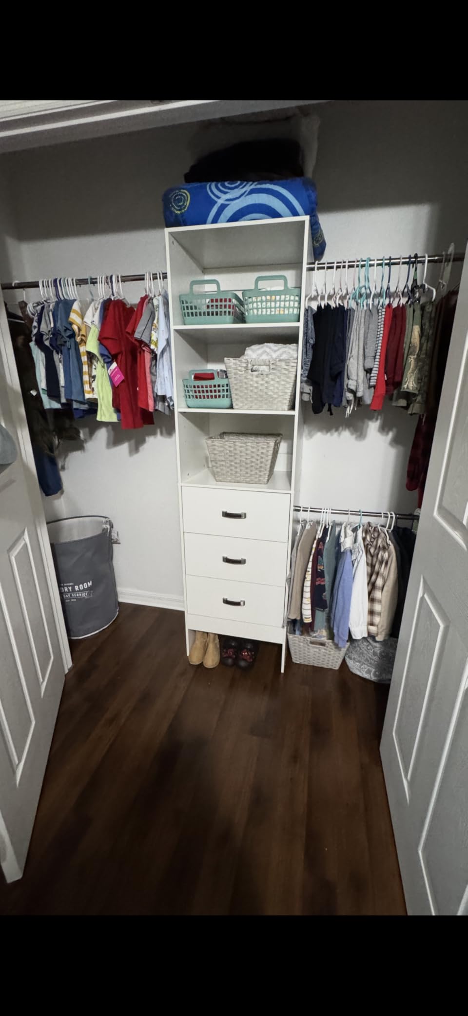 Besiost 96'' Closet Organizer System with 3 Hanging Rods, 8FT Closet Organizers and Storage with 3 Wooden Drawers, Built in Closet Organizer Systems, Adjustable Walk-in Wardrobe from 5-8FT, White customer photo 2