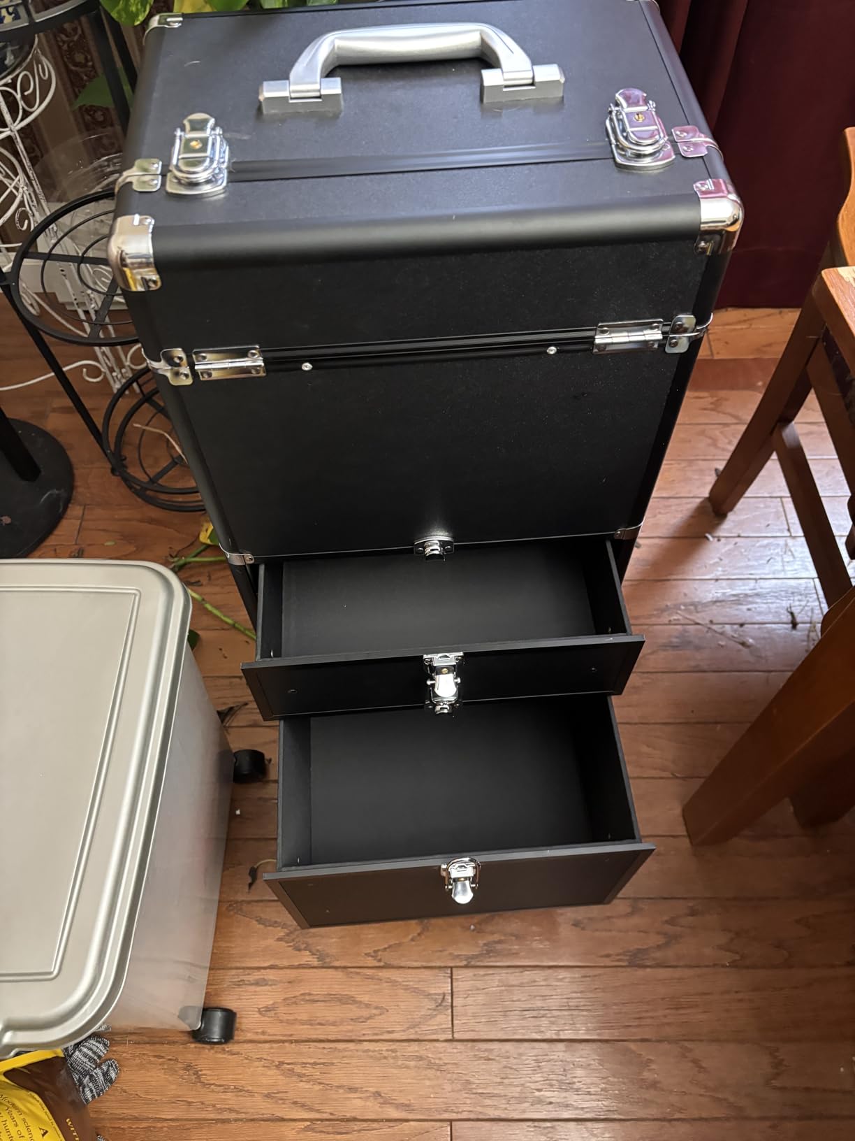 Salon Cart with 4 Drawers, Hair Stylist Cart with Wheels Portable Salon Station with Worktop Tray, Rolling Makeup Train Case Cosmetology Case for Barbering or Hairstyling Service customer photo 2