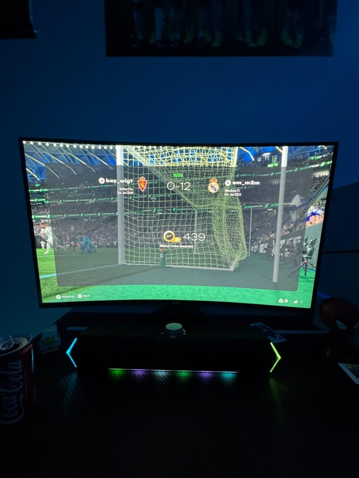 ZZA 32 Inch Curved Gaming Monitor 4K 160Hz Computer Monitor UHD 3840x2160P VA Screen, 1500R Curved, Supports AMD FreeSync, 100% sRGB, Built-in Wall Mountable Installs (HDMI 2.1/DP 1.4) customer photo 1