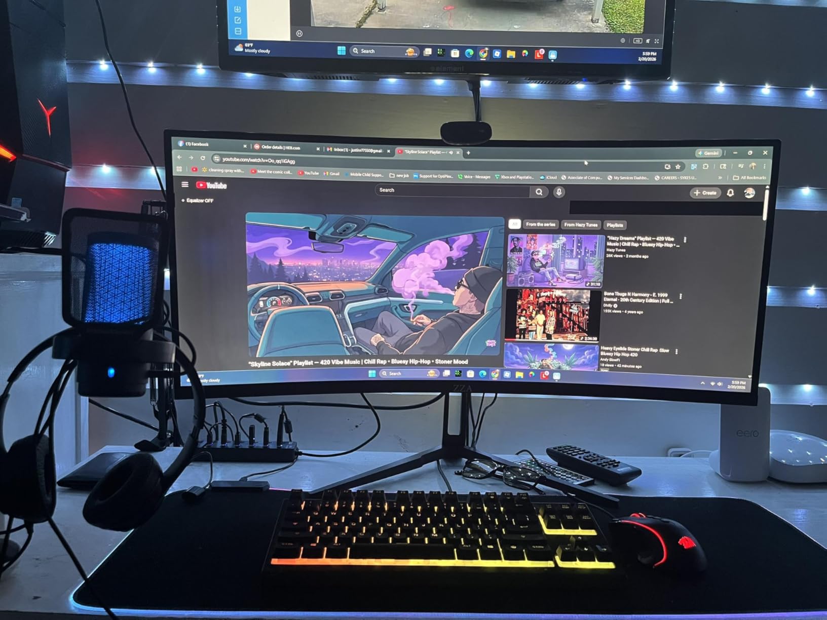 ZZA 32 Inch Curved Gaming Monitor 4K 160Hz Computer Monitor UHD 3840x2160P VA Screen, 1500R Curved, Supports AMD FreeSync, 100% sRGB, Built-in Wall Mountable Installs (HDMI 2.1/DP 1.4) customer photo 2