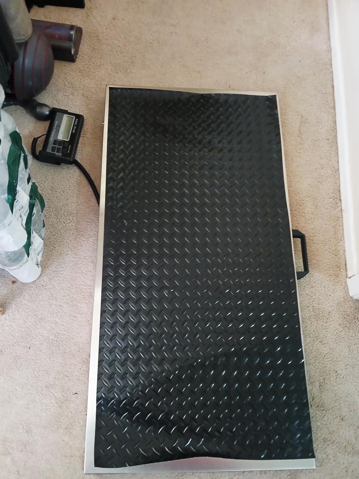 Large Dog Scales for Large Breed, 1100lb x 0.2lb Pet Scale for Large Dog, Livestock Scale, Animal Scale, Stainless Steel Platform, Large Scale for Dogs Sheep Goat Pig Shipping Scale customer photo 2