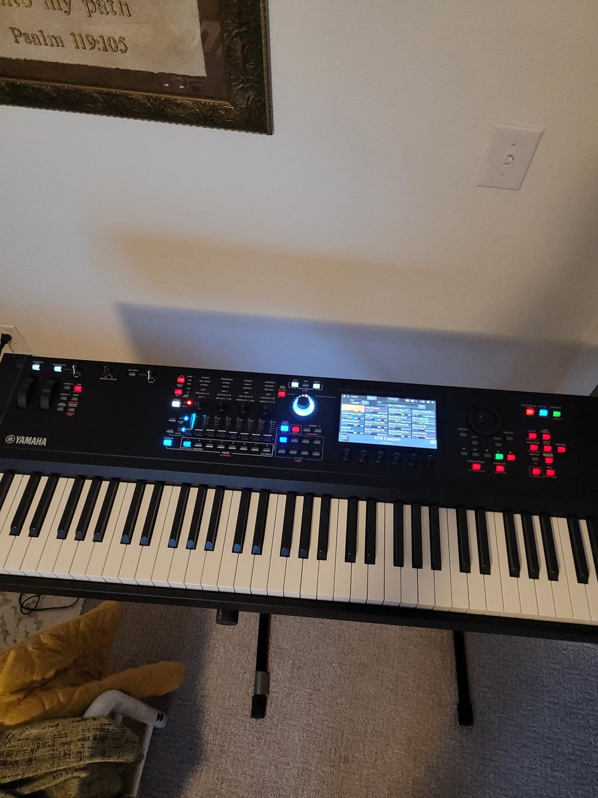 Yamaha 88-Key Music Synthesizer, Graded Hammer Action, Realistic Feel, Performance Focused for Next Generation Sound Exploration, Expressive Control and Optimized Workflow MODX M8 customer photo 2