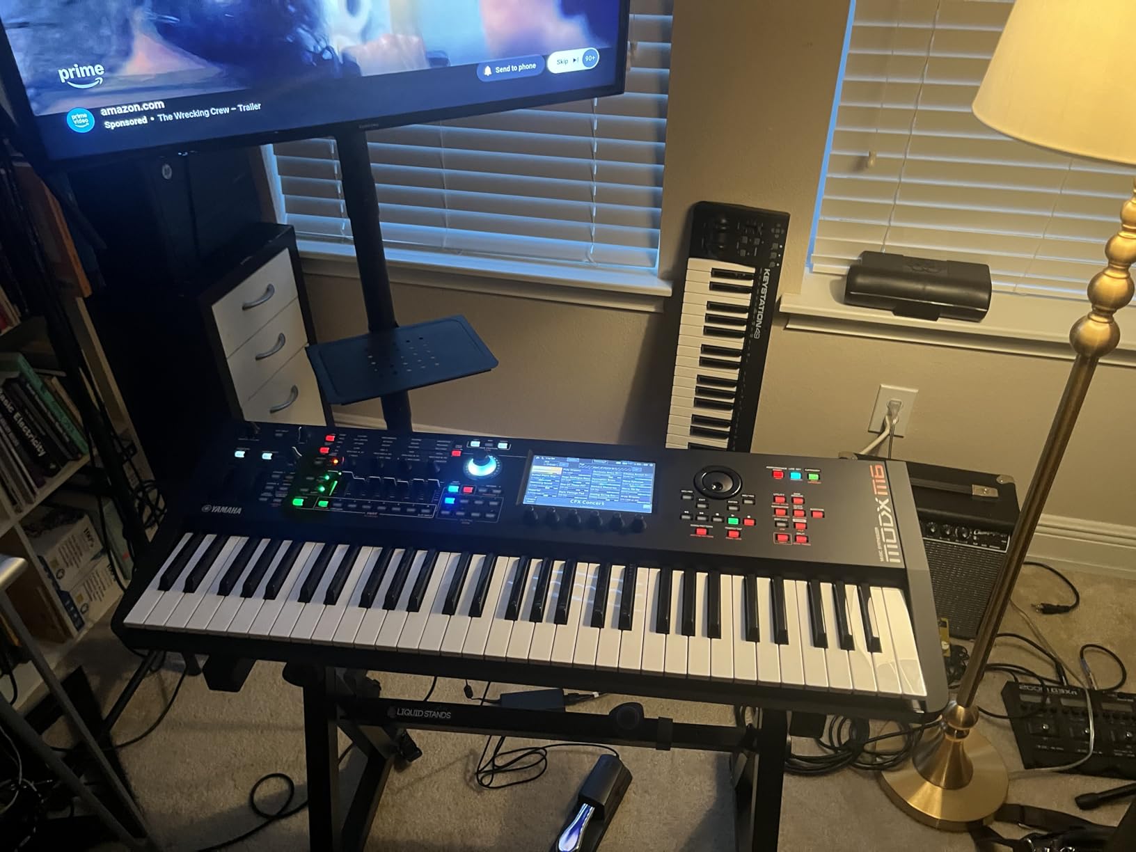 Yamaha 61-Key Music Synthesizer with Improved Keyboard Action, Performance Focused for Next Generation Sound Exploration, Expressive Control and Optimized Workflow MODX M6 customer photo 1