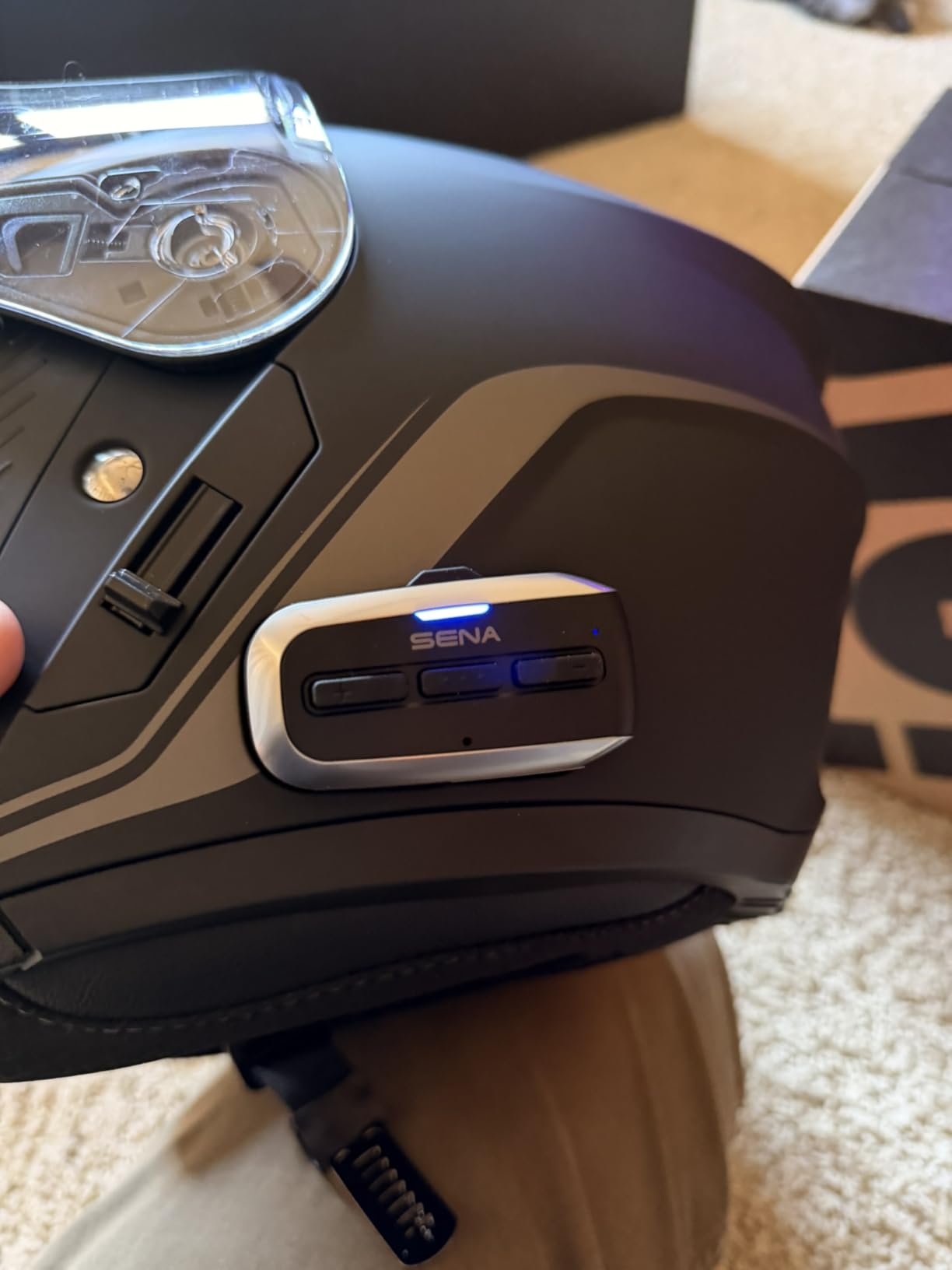 Sena OUTRUSH 2 Modular Smart Motorcycle Helmet with Bluetooth Connectivity and Mesh Intercom Communication customer photo 2