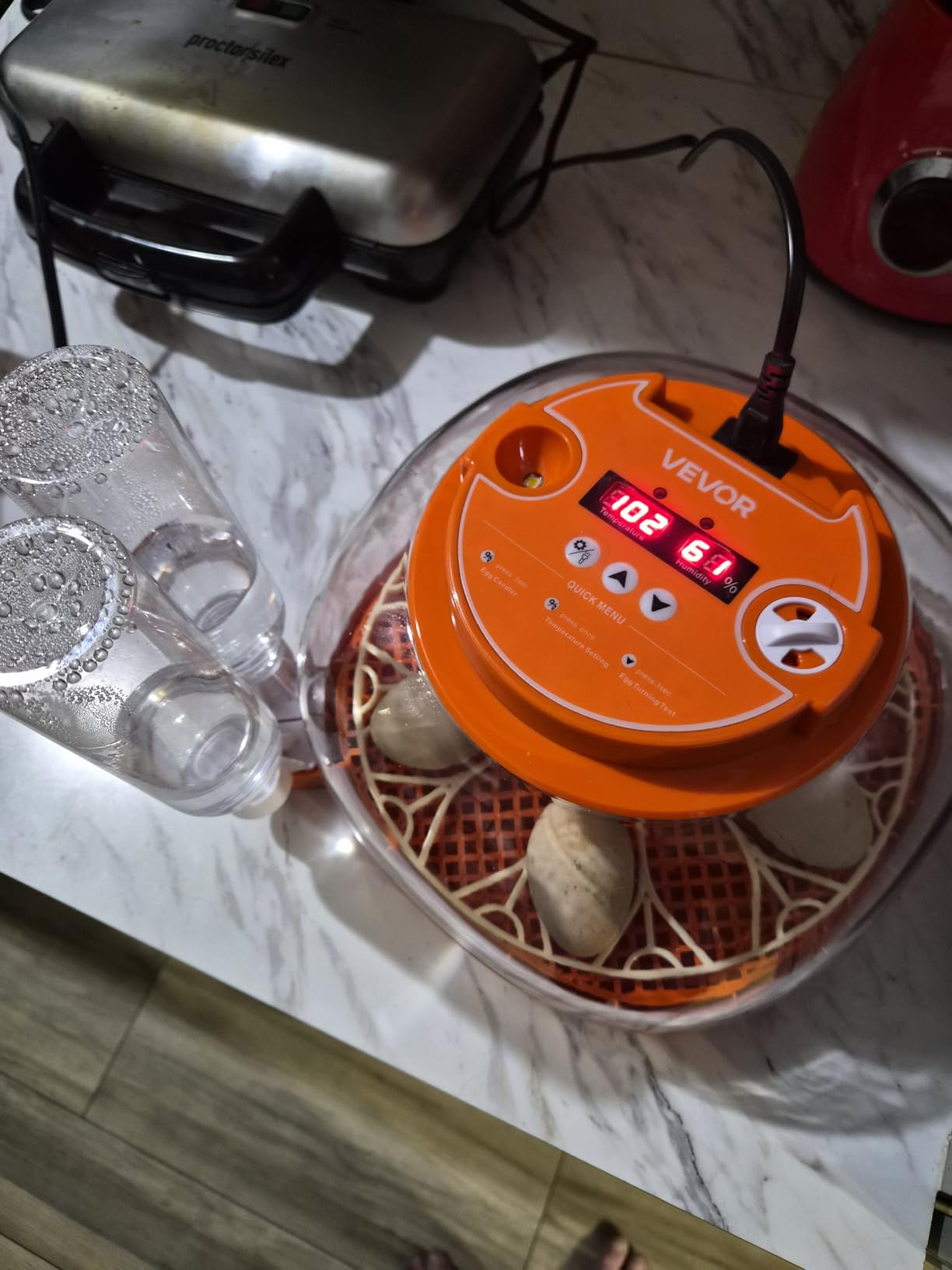 VEVOR 12 Egg Incubator, Automatic Egg Turner with LED Candler, Temperature & Humidity Control, 360° View Clear Window, Poultry Eggs Incubator for Home Farm, Hatching Chicks Ducks Goose Quail customer photo 2