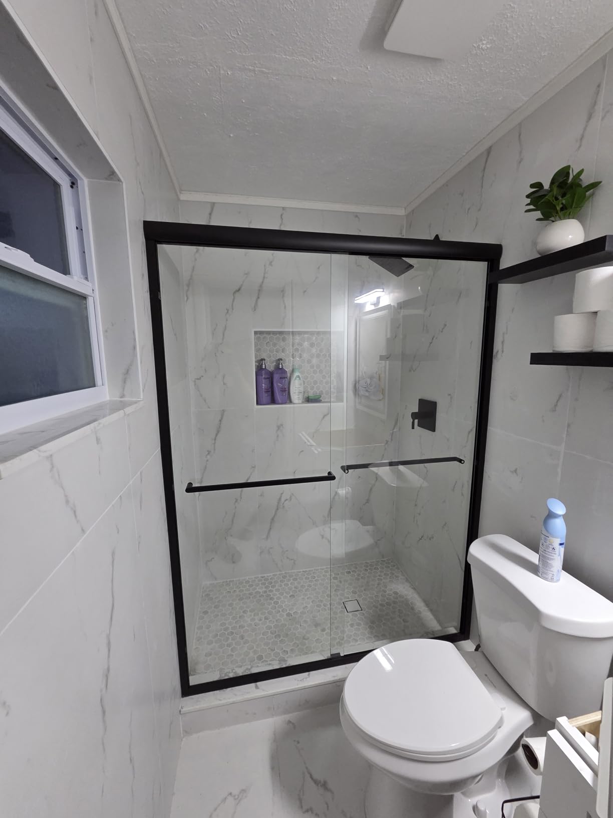 Neo-Angle Corner Shower Door, 36