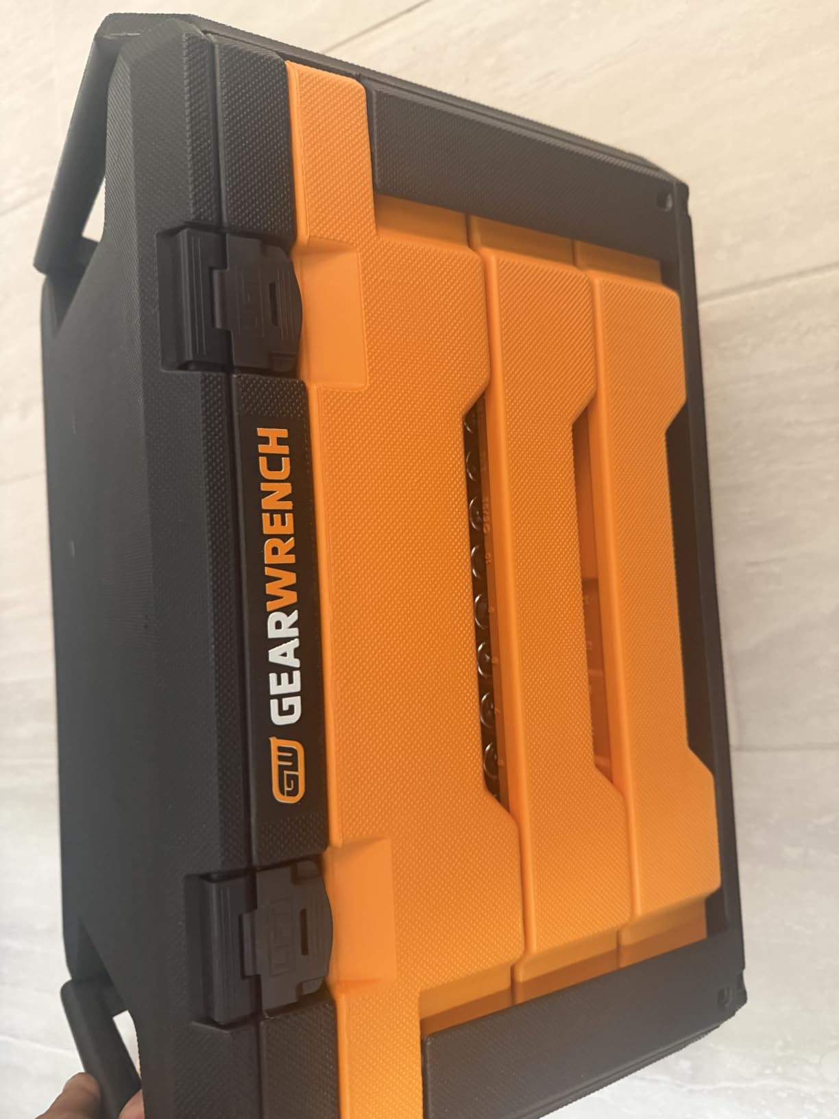 GEARWRENCH Mechanics Tool Set in 3 Drawer Storage Box, 232 Pc, 1/4 in and 3/8 in Drive, Metric/SAE | GW72LLCBMTS customer photo 2