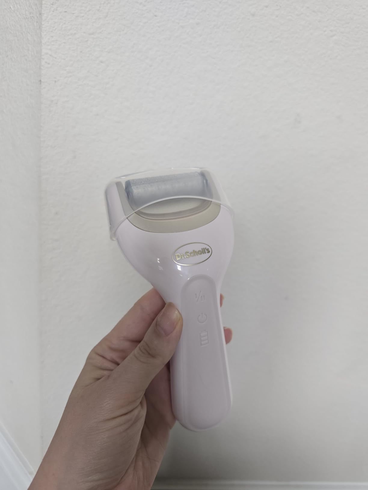 Dr. Scholl's Pedi Perfect Electric Foot Callus Remover, Waterproof, Rechargeable with x2 Roller Heads, Removes Hard Skin for Soft Beautiful Feet customer photo 1