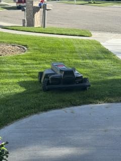 Segway Navimow X430 Robot Lawn Mower Wire Free, for up to 1 Acre, 4WD for 84% Slopes, Zero-Turn for Damage-Free Mowing, ORV-Tuned Lawnmower, MowMentum with 2 × 180W Motors, 0.75-4 in Cutting Height customer photo 2