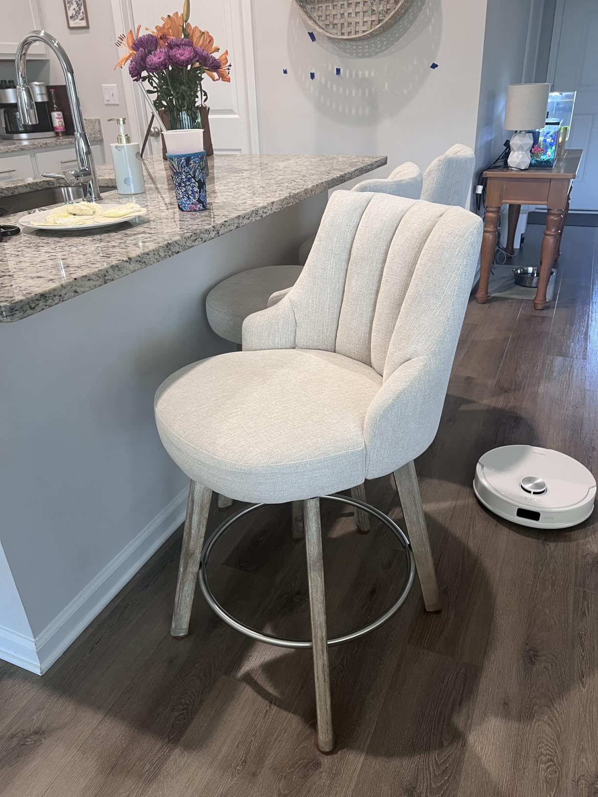 Swivel Counter Height Bar Stools, Barstools with Backs, Sand-Colored Bar Stools Set of 3, 26'' Solid Wood Legs, Linen Fabric Thickened Seat Cushion Bar Stools customer photo 2