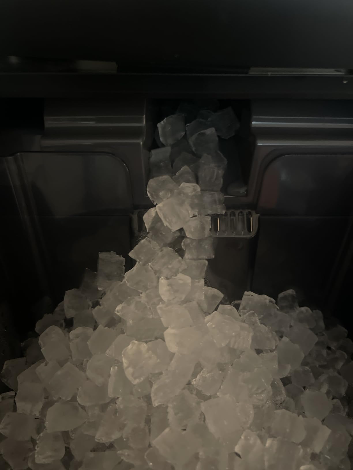 Silonn Nugget Ice Maker Countertop - 44lbs/24h Crushed/Pebble Ice Machine, Front Pull-Out Water Tank & Removable Basket, Stainless Steel Finish for Home Kitchen customer photo 1