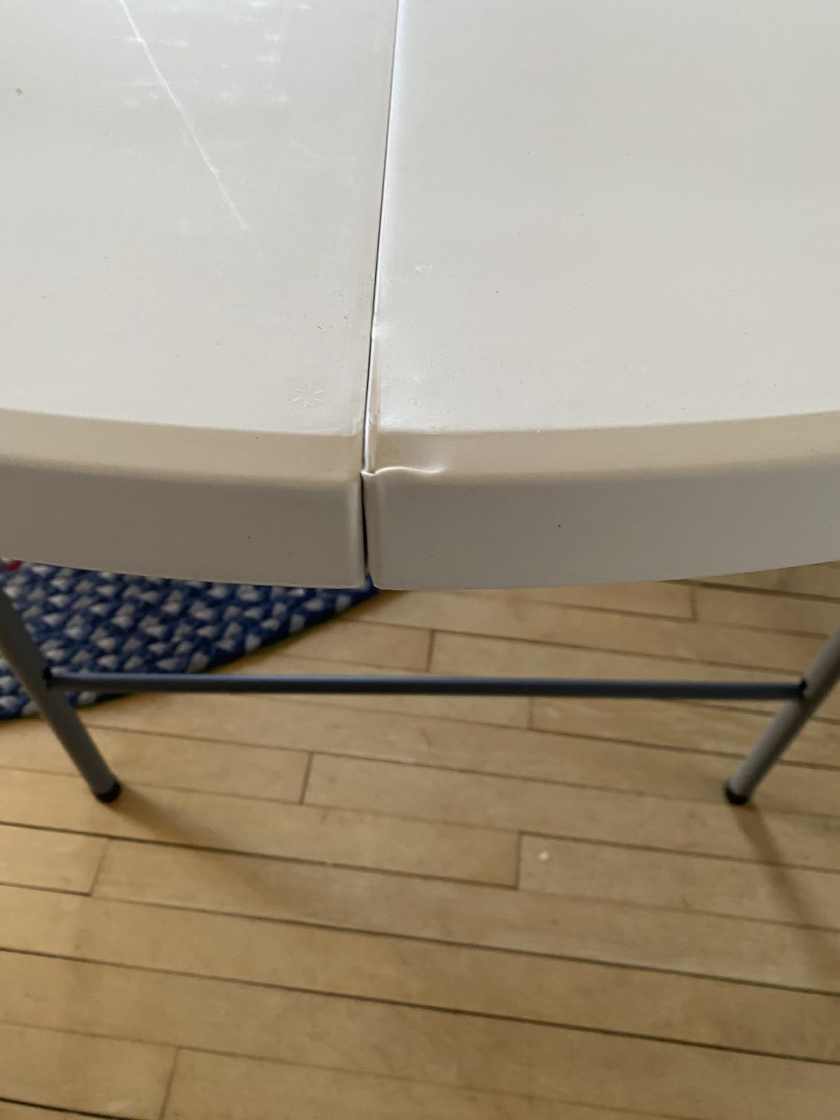 EconoHome 4 Ft Round Portable Folding Table - Heavy-Duty White Plastic, Seats 6, Folding for Space-Saving Storage & Transport - Ideal for Indoor/Outdoor Dining, Parties, Events, and More customer photo 2