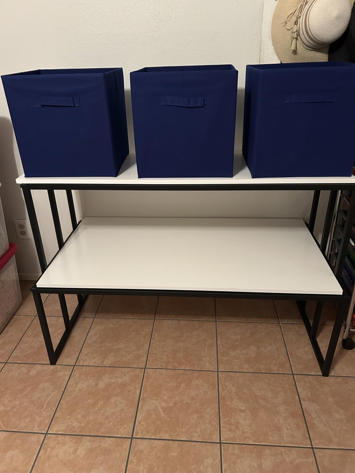 2-Tier Display Table with White Wood Top & Black Metal Frame, Heavy-Duty Retail Display Stand for Boutique, Shoes & Handbag Display Stand Store Display & Home Storage Shelves Retail Shelving customer photo 1