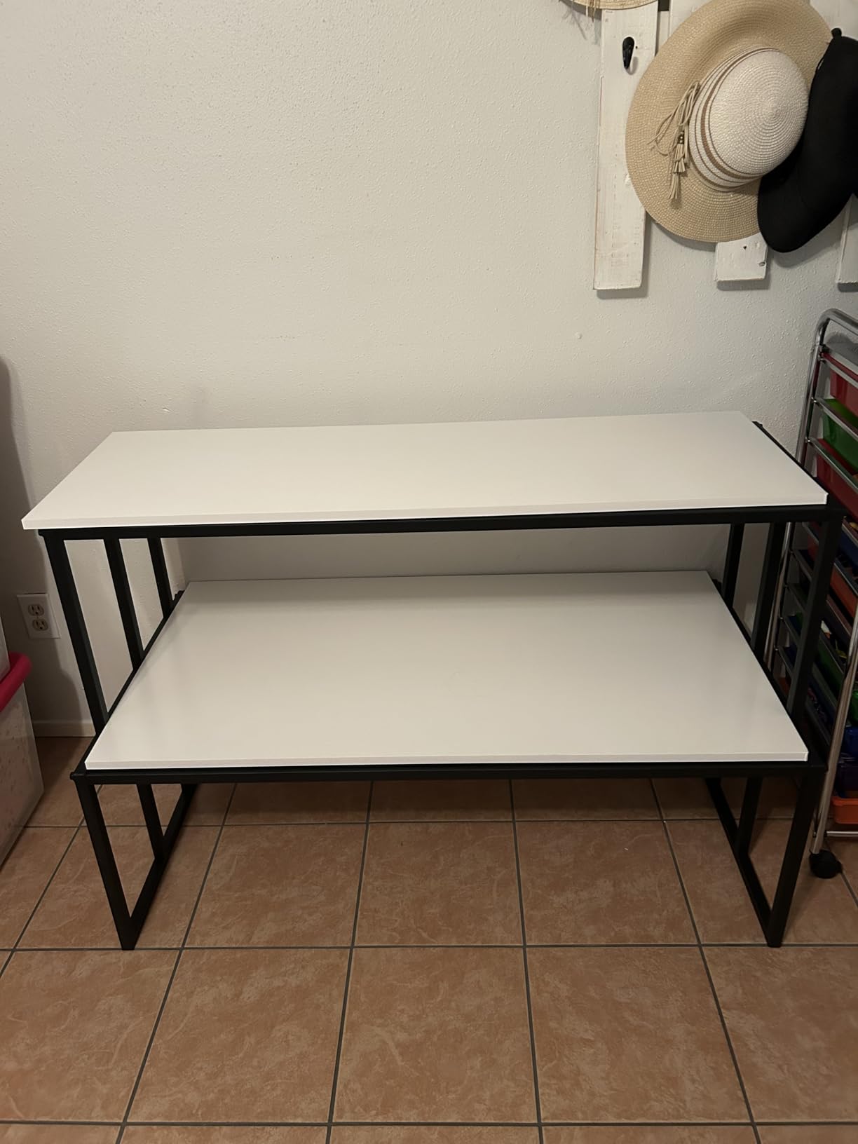 2-Tier Display Table with White Wood Top & Black Metal Frame, Heavy-Duty Retail Display Stand for Boutique, Shoes & Handbag Display Stand Store Display & Home Storage Shelves Retail Shelving customer photo 2