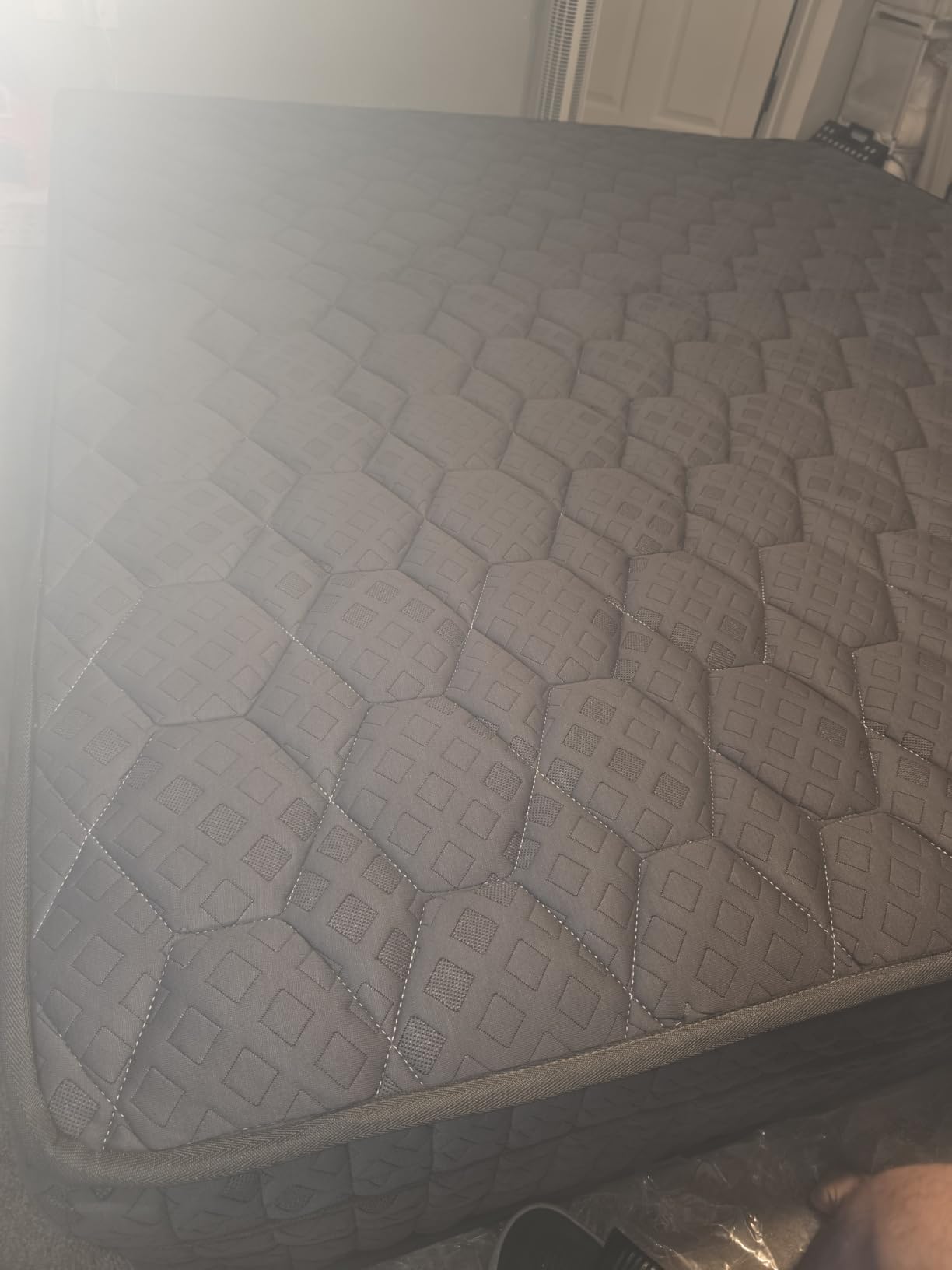 14 inch Firm Mattress Queen, Hybrid Mattress with Back and Lumbar Hip Support, Fiberglass Free, 365 Nights Trial, 10 Years Warranty customer photo 2
