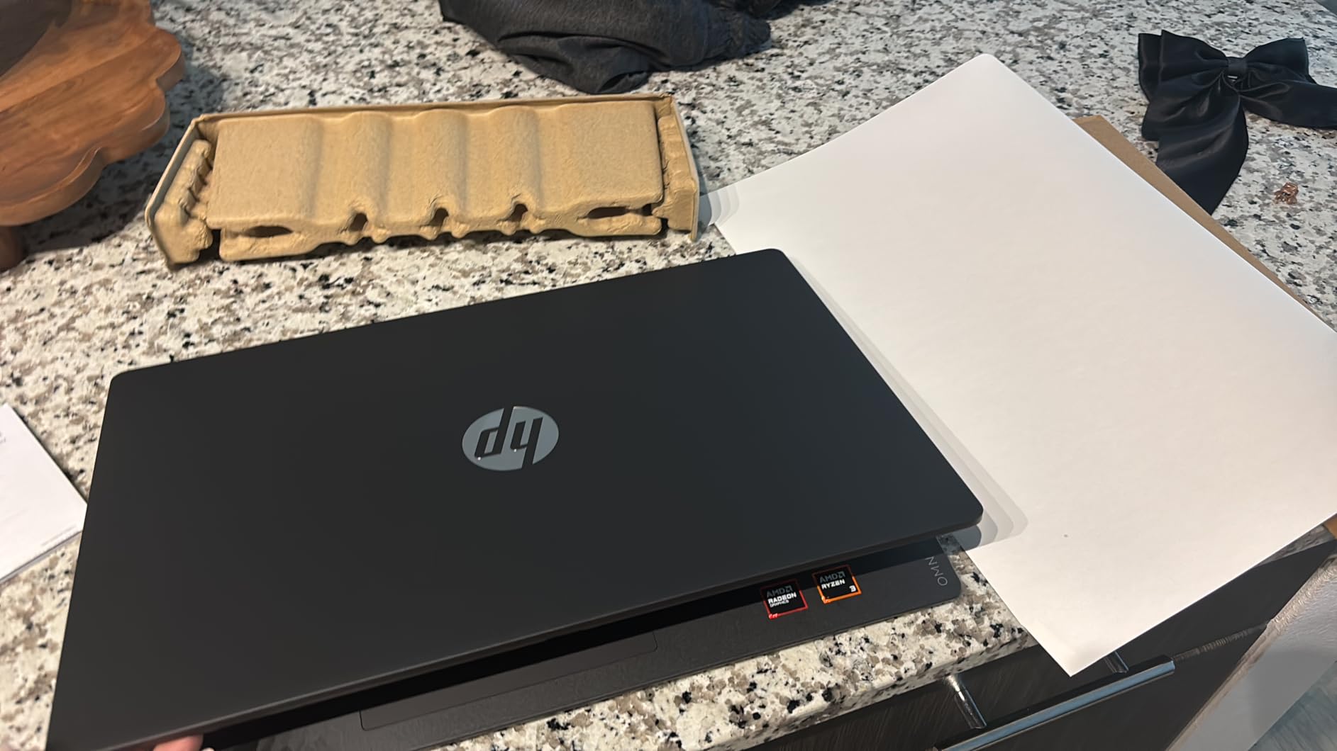 HP OmniBook 3 17.3 inch Laptop PC, FHD Display, AMD Ryzen 3, 8 GB RAM, 512 GB SSD, AMD Radeon 610M Graphics, Windows 11 Home, Mica Silver customer photo 1
