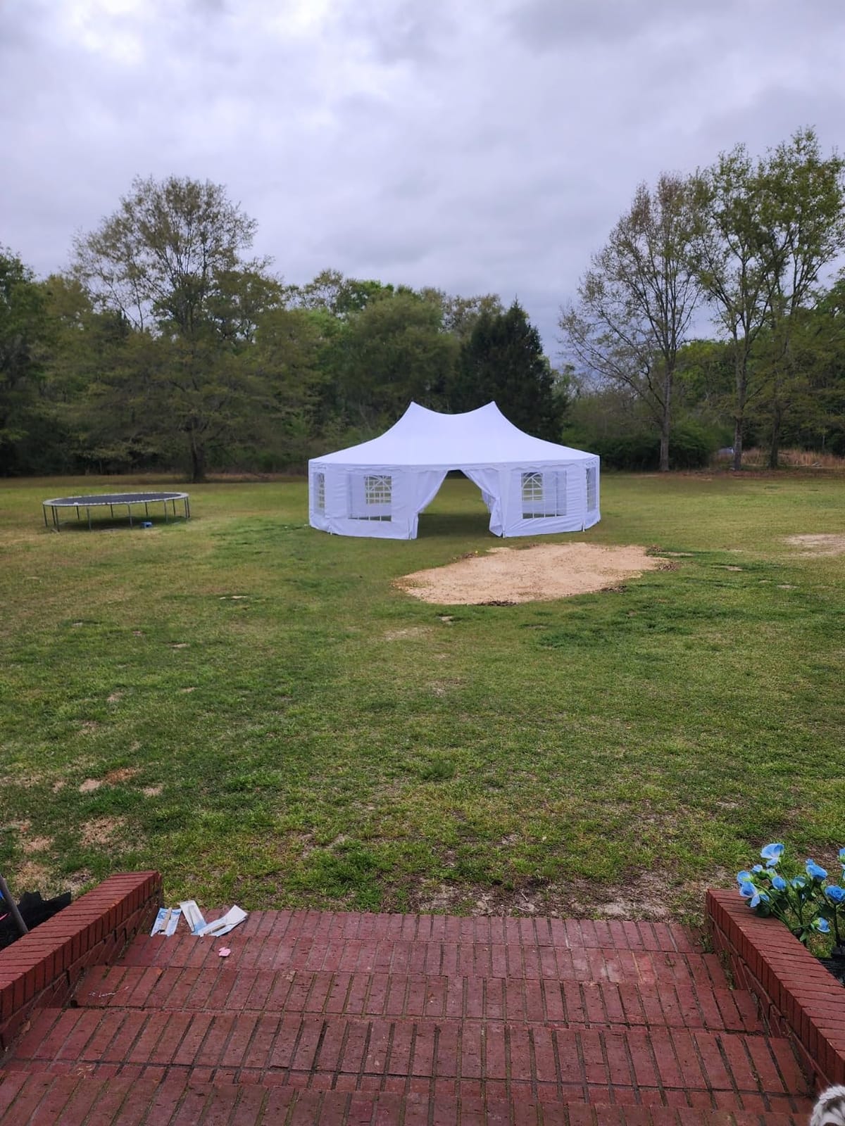 YITAHOME 20x40FT Party Tent Outdoor Wedding Event Shelters Arch Top | Heavy Duty Galvanized Steel Arch Top Canopy with Large White Roof, Removable Sidewalls & 3 Storage Bags customer photo 1