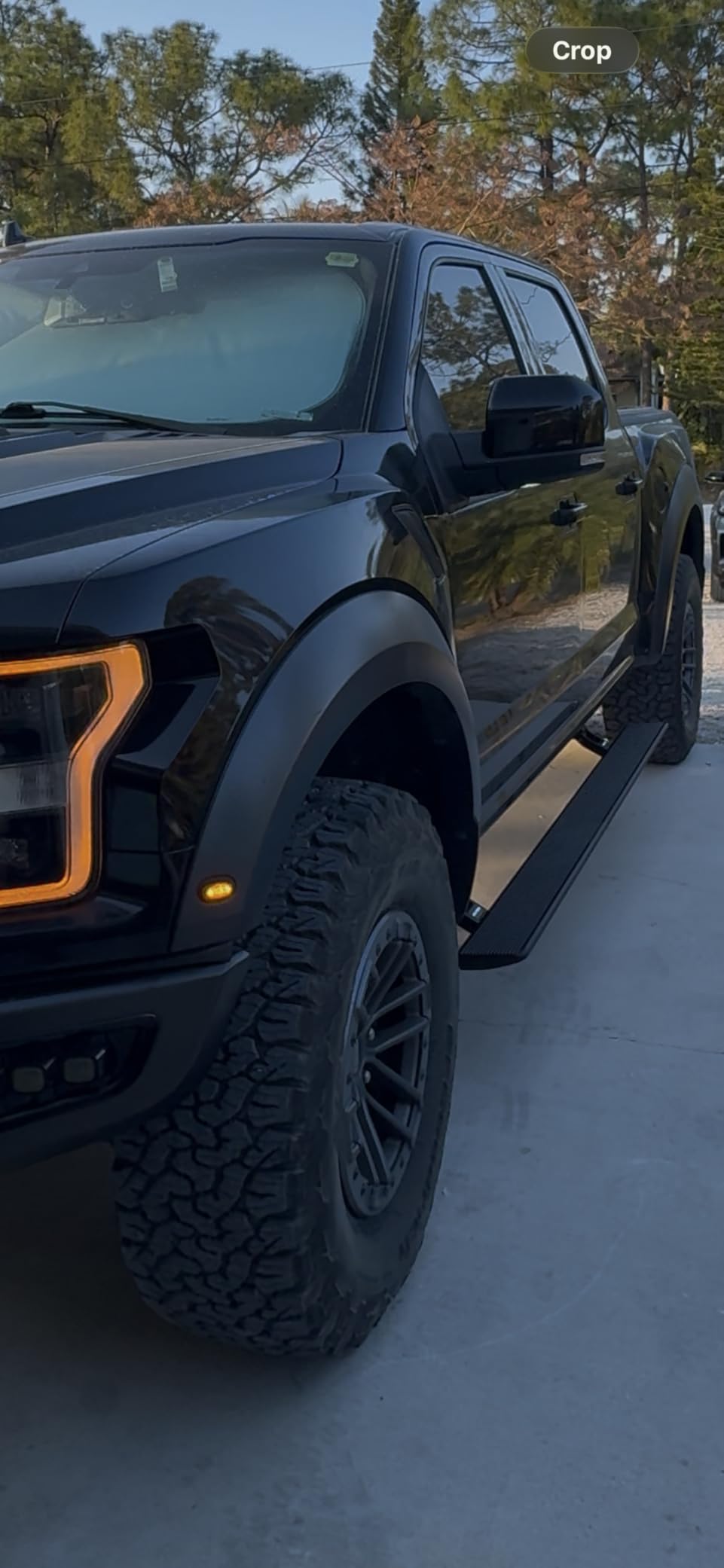 WOLFBOX Power Running Boards for Silverado & GMC Sierra 2022-2026 1500 Crew Cab & 2024-2026 2500/3500 Crew Cab, 660LB Load Capacity & Smart Anti-Pinch Electric Side Steps, OEM Style Plug with LED customer photo 1