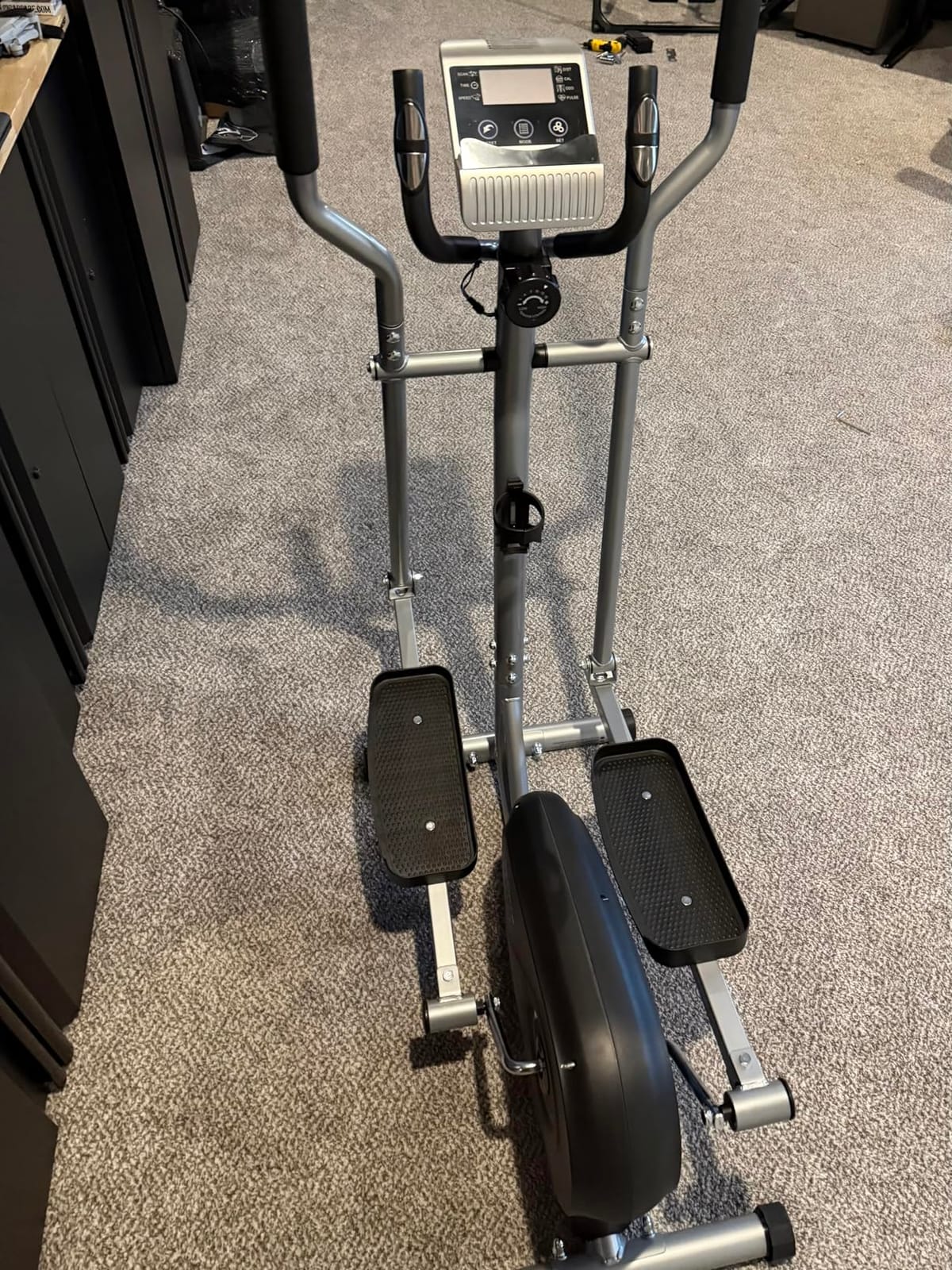 THERUN Elliptical Exercise Machine, Ultra-Quiet Magnetic Machine for Home | 13.2LBS Flywheel, 16 Resistance Levels, Pulse Sensor & LCD Monitor for Smooth Full-Body Cardio Workouts customer photo 2
