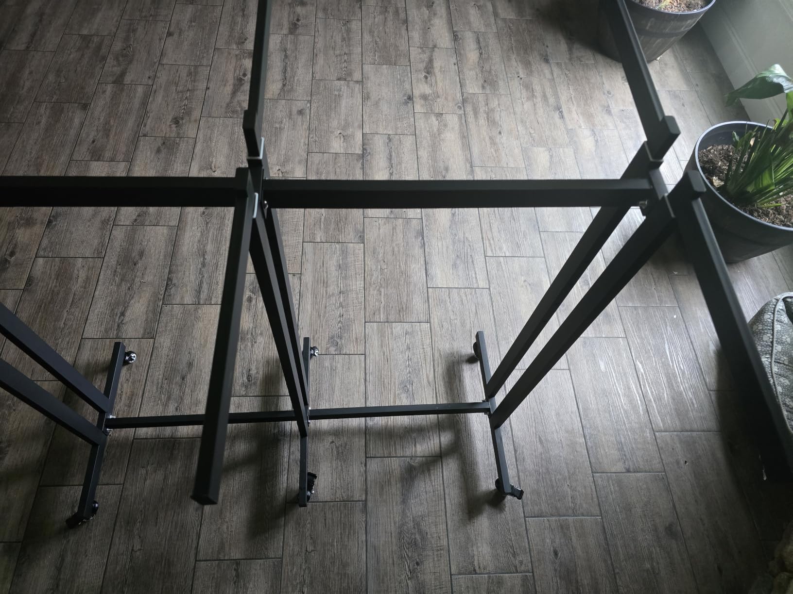 Retail Clothing Rack with Wheels, Heavy Duty 6-Arm Commercial Garment Rack, Adjustable 45.7 to 61in, Black customer photo 1