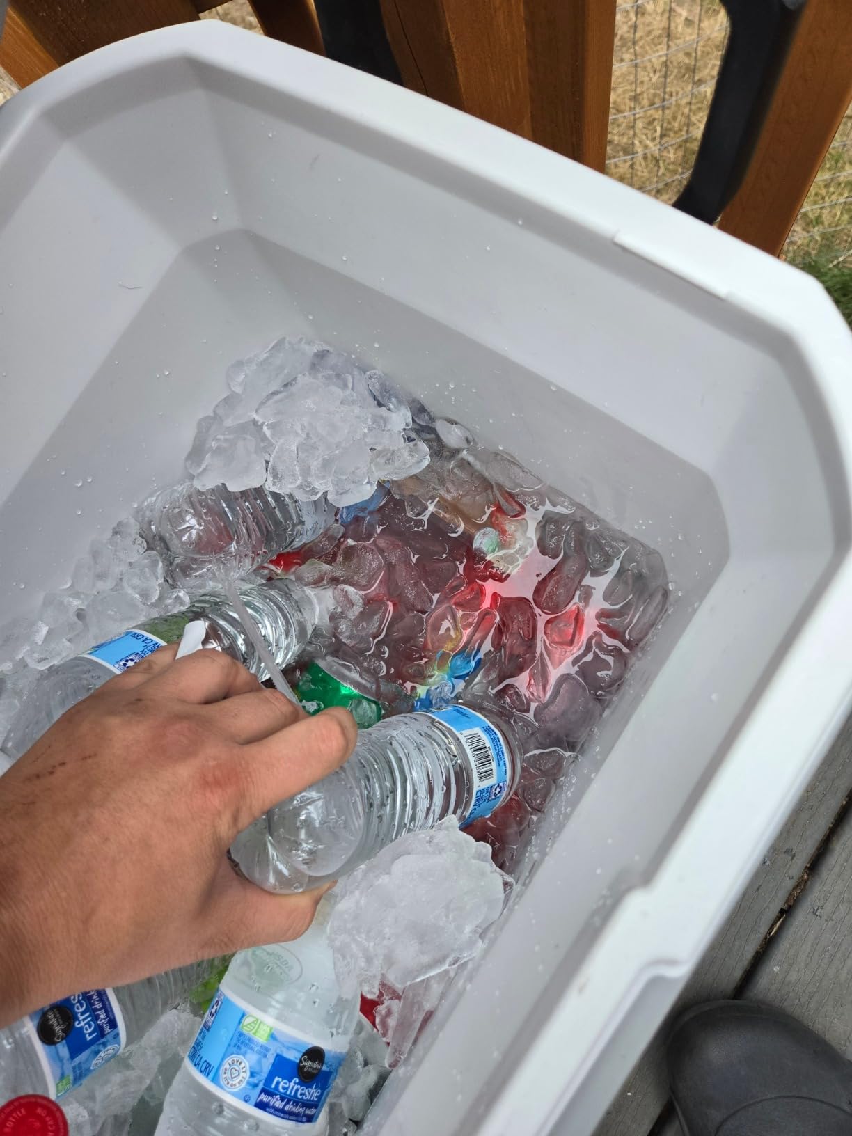 Coleman Classic Series Insulated Portable Cooler, Leak-Resistant Outdoor Hard Cooler Keeps Ice up to 5 Days, 52/70/120/150 Quart customer photo 2