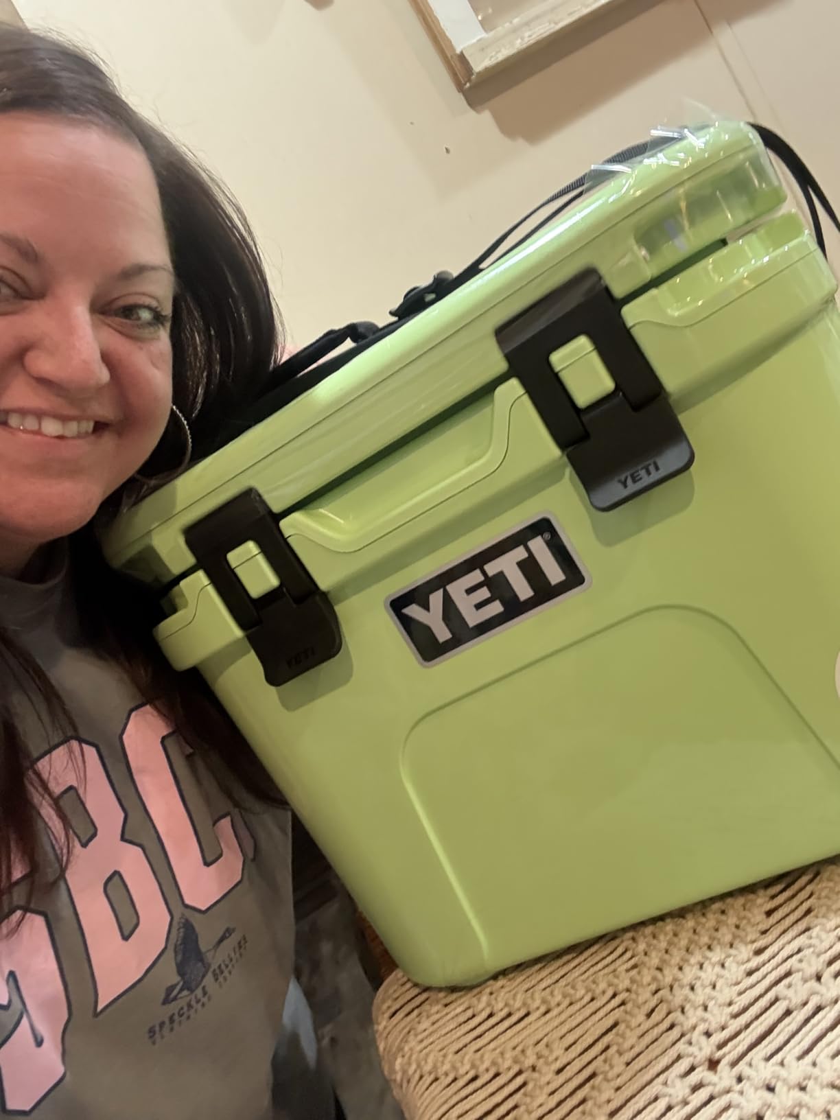 YETI Roadie 15 Hard Cooler with DoubleDuty Shoulder Strap | Compact, Durable, and Portable Insulated Ice Chest, Keeps Ice All Day, Fits 22 cans (only) or 16 lbs of ice (only) customer photo 1