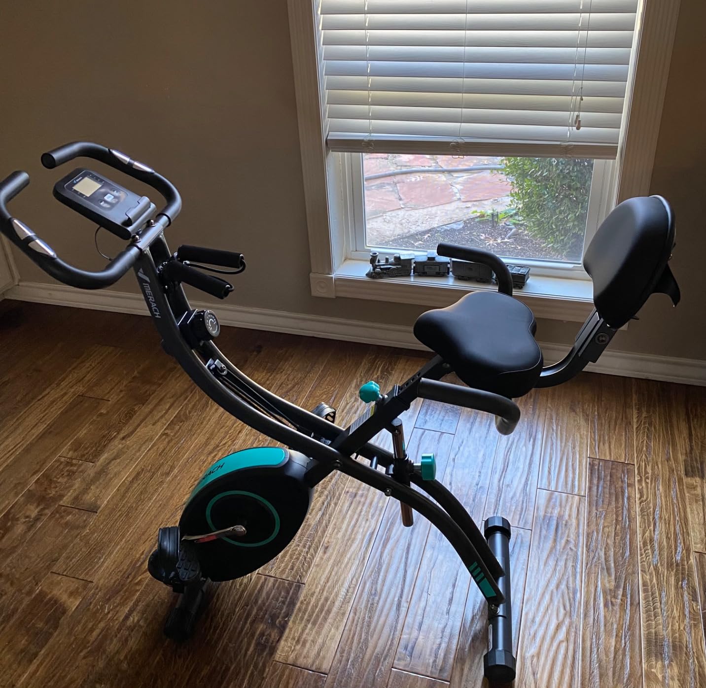 Merach Magnetic Exercise Bike with 21.5
