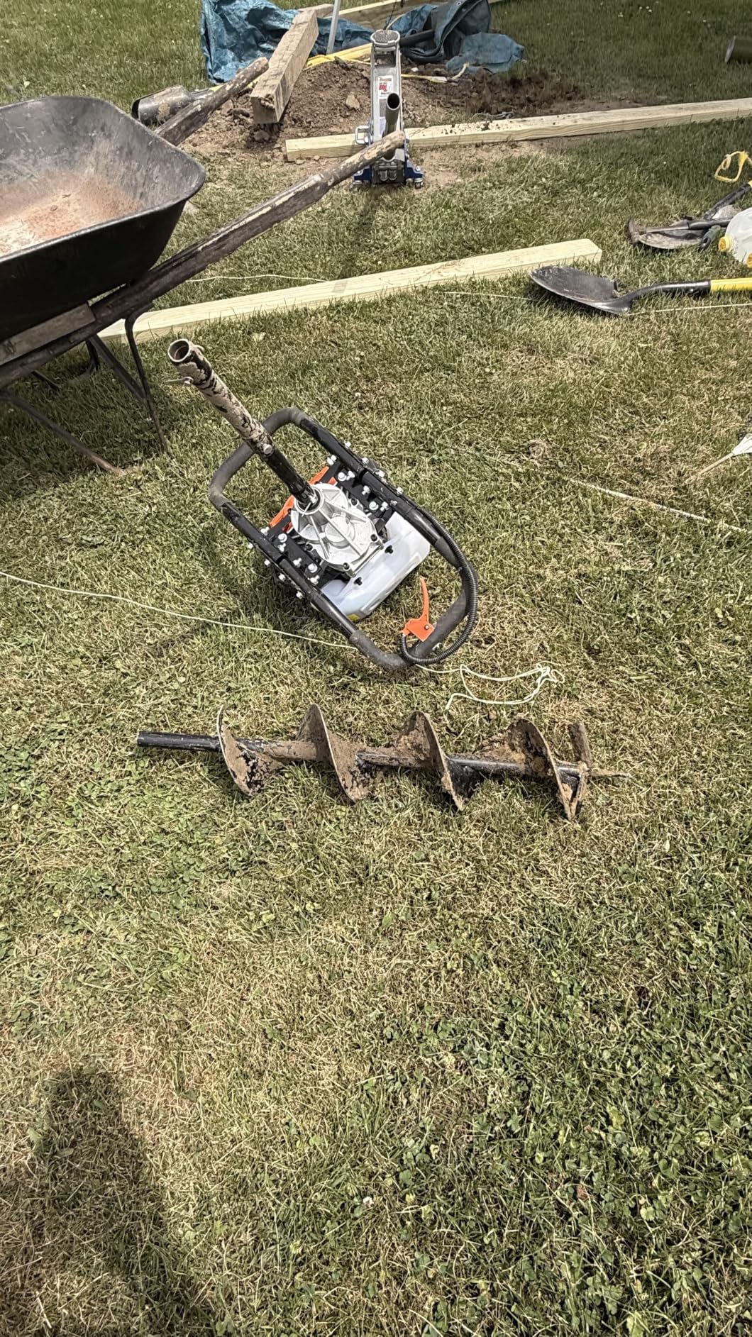 VEVOR Gas Powered Post Hole Digger, 52cc Post Hole Auger with 6
