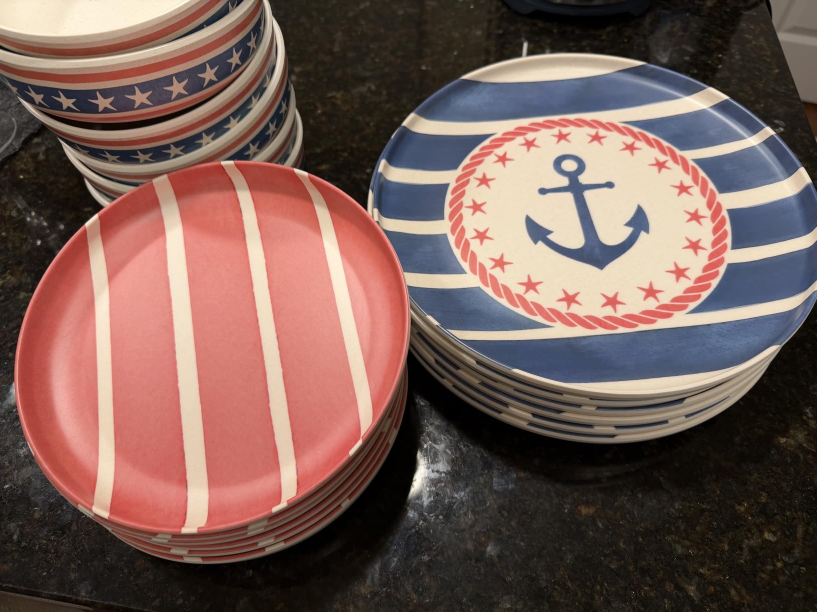 Oneida 24 Seven Wharfside Melamine 24-Piece Dinnerware Set, Service for 8 customer photo 1
