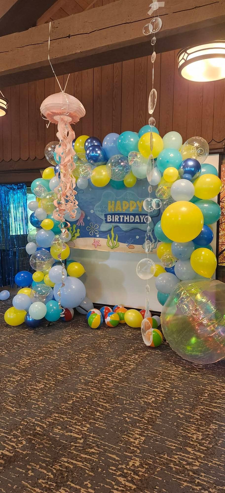 Hemmotop Photo Backdrop Stand 11x10ft, Heavy Duty Background Frame Kit | With 2 Sandbags, Fits Banner, Projector Screen, Balloon, Ideal for Wedding, Birthday, Baby Shower, Halloween, Christmas Party customer photo 2