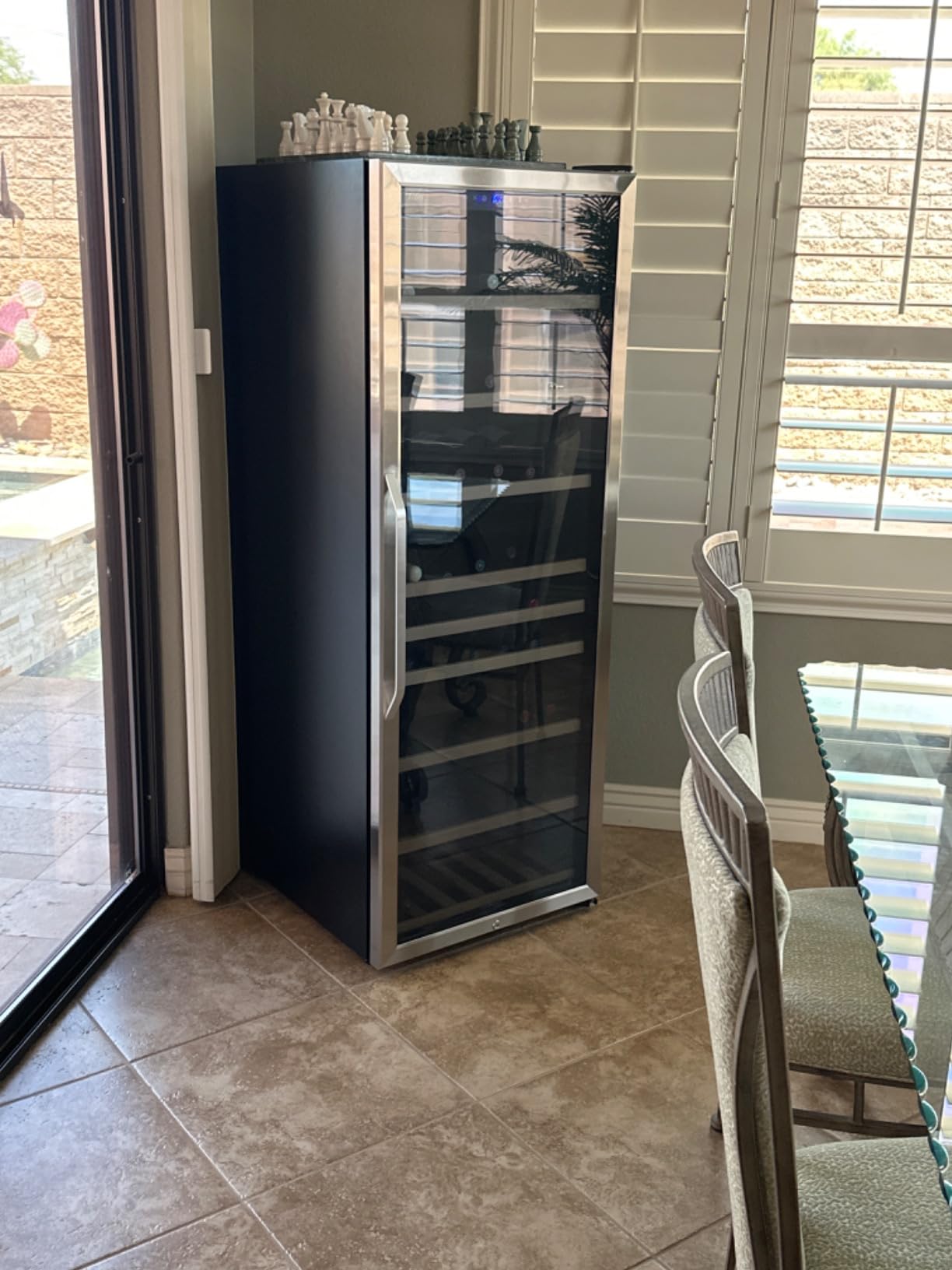 Velivi Commercial Beverage Refrigerator, Double Glass Door Display Cooler, Upright Drink Merchandiser with LED Lighting, Auto Closing Doors customer photo 1