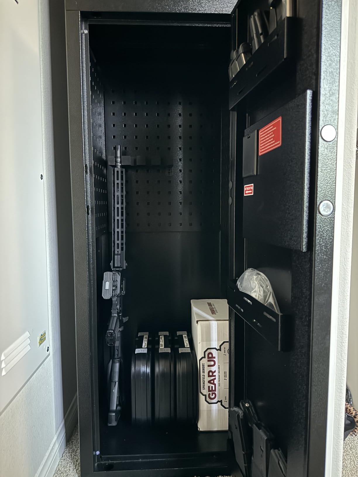 KAER 2-4 Gun Safe for Rifle and Pistols Electronic Gun Security Cabinet Quick Access Rifle Security Safes Gun Cabinet for Shotguns with Built-in Removable Storage Shelf customer photo 2