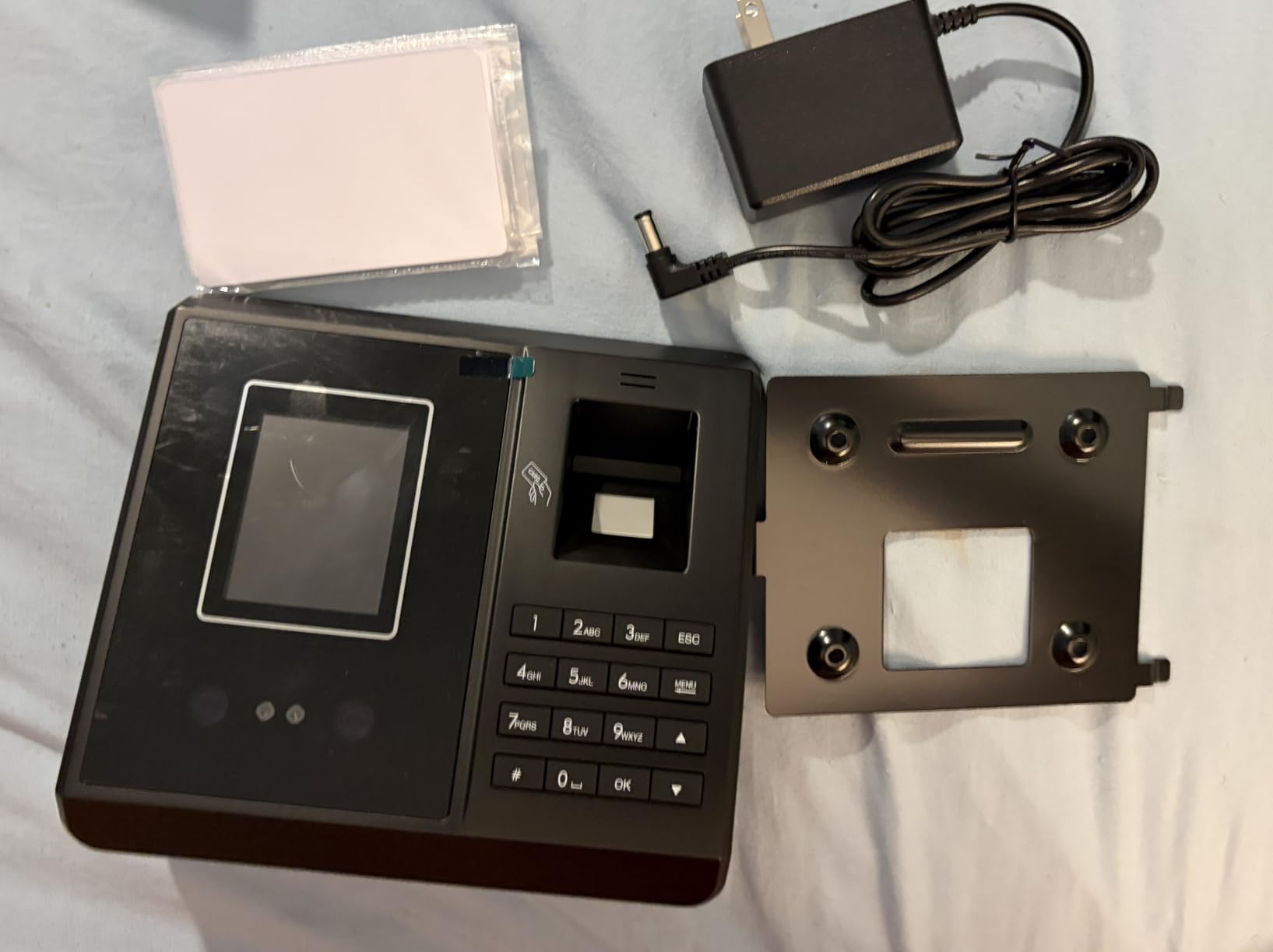 App Control, 5s Fast Connection, Fix Records, Custom Overtime, Lunch & Break Rules, 4 Payroll Reports, No Monthly Fee, 10 IC Cards Included, Fingerprint & Face Time Clock for Small Business customer photo 1