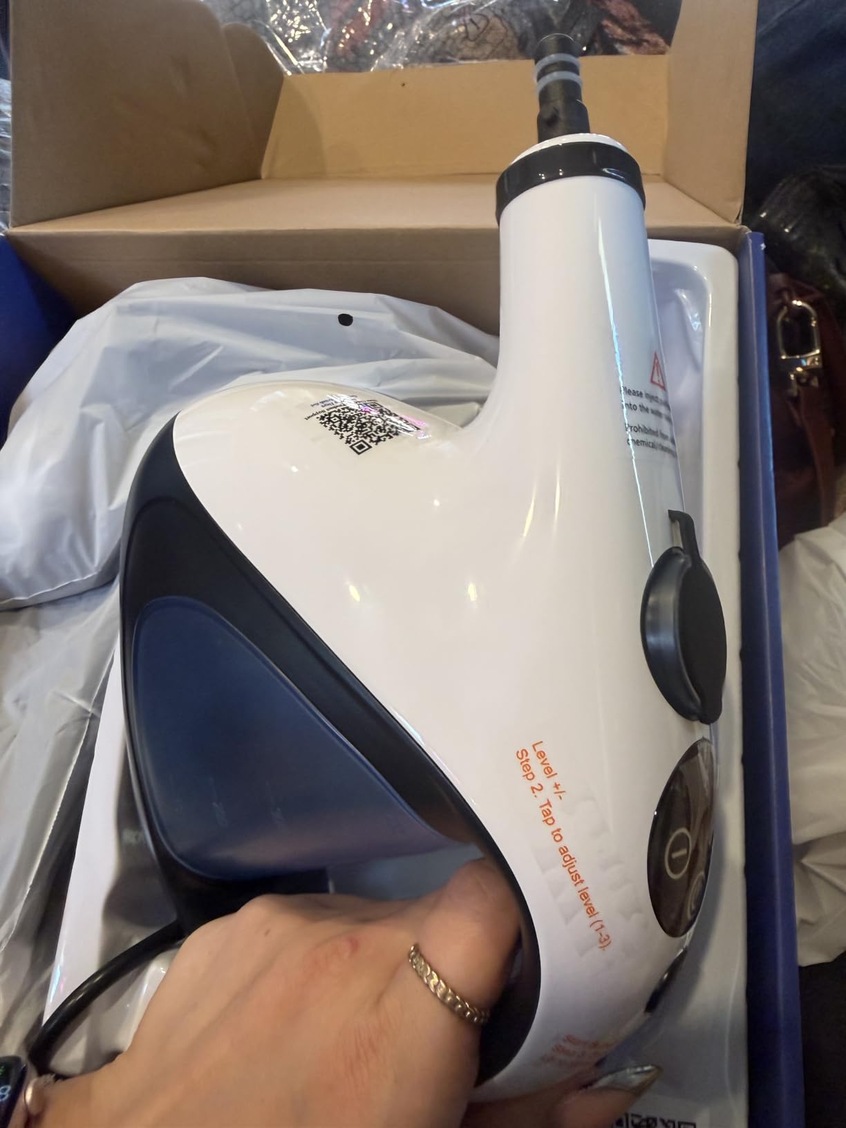 ADICOM Handheld Steam Cleaner - 3s Instant Heat-Up, Ultra Light customer photo 1