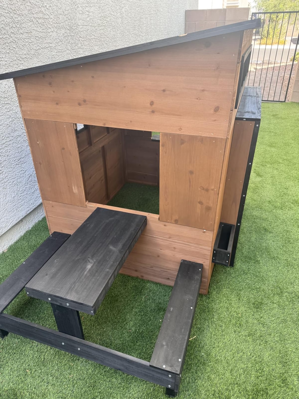 Aoxun Kids Outdoor Playhouse Backyard Cottage Play House for Kids Ages 3-8 | Wood Playset with Play Kitchen, Doorbell, Snack Bar, Pet Door, Blackboards, Flowerpots, Cottage Pretend Playground for Toddler customer photo 2