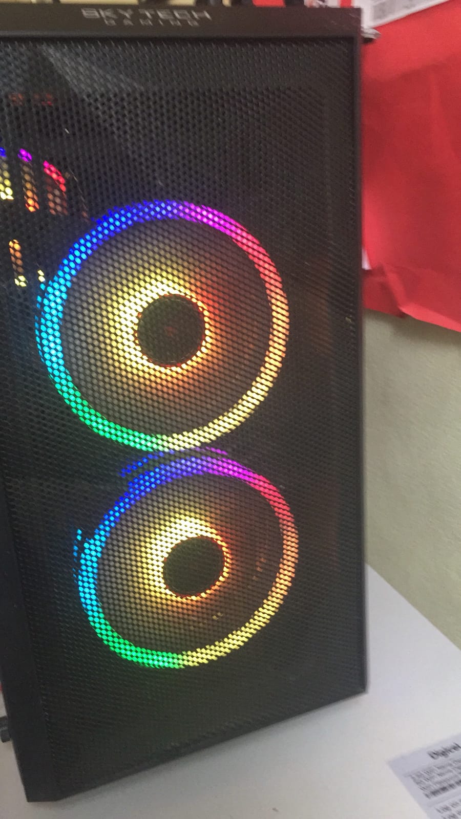 Skytech PC Azure 3, Ryzen 7, RTX 5060, 16GB RAM, 1TB SSD | Windows 11, AMD 5700, NVIDIA 5060, NVMe SSD, DDR4 3200, 650W GOLD PSU, Wi-Fi 5, Desktop customer photo 2