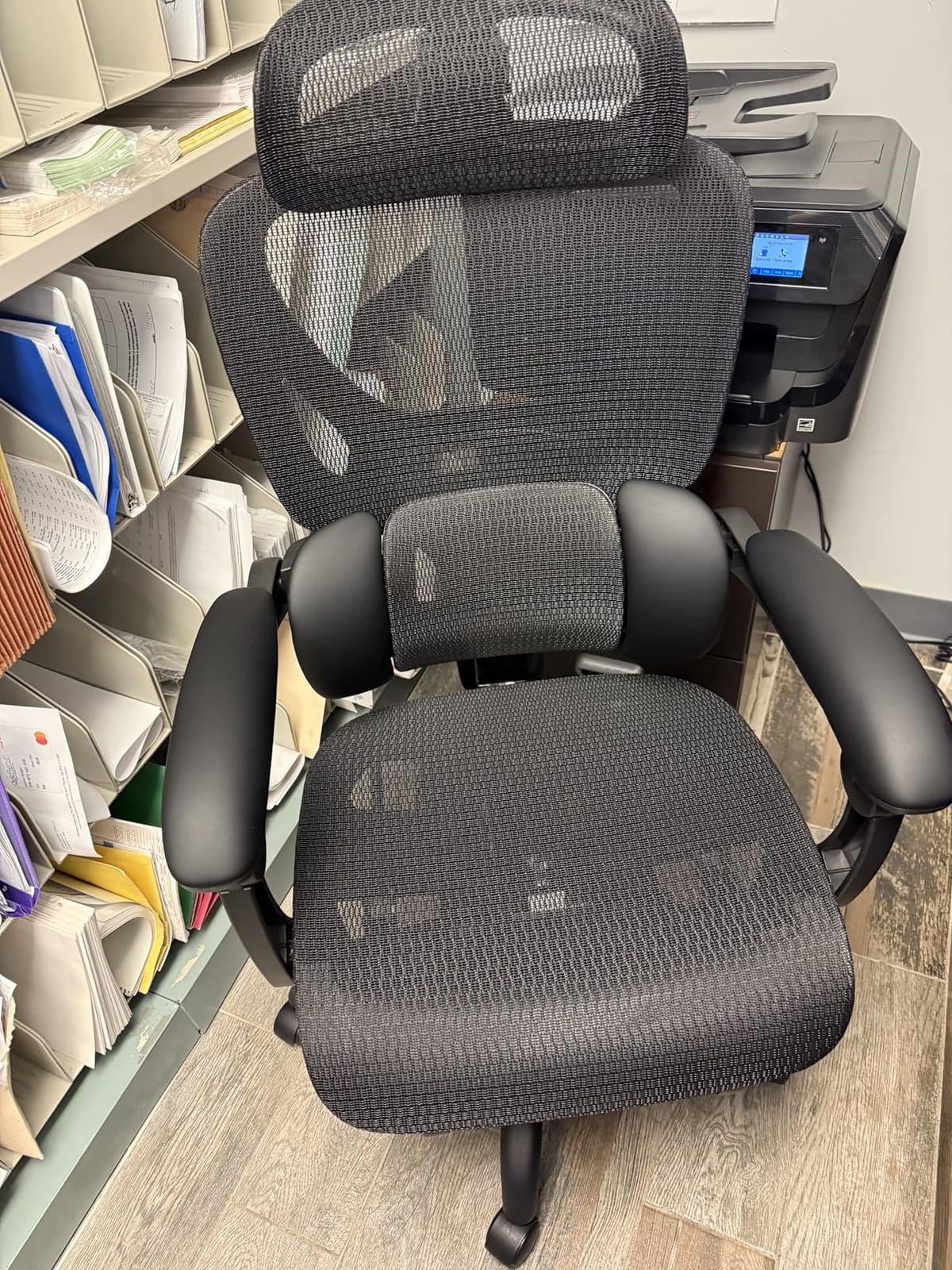 MALOL Ergonomic Mesh Office Chair with Footrest, Executive High Back Computer Desk Chair with 3D Adjustable Headrest & 5-Level Lumbar Support, Reclining Tilt Lock, 3D Arms, 300LBS Capacity, Black customer photo 2