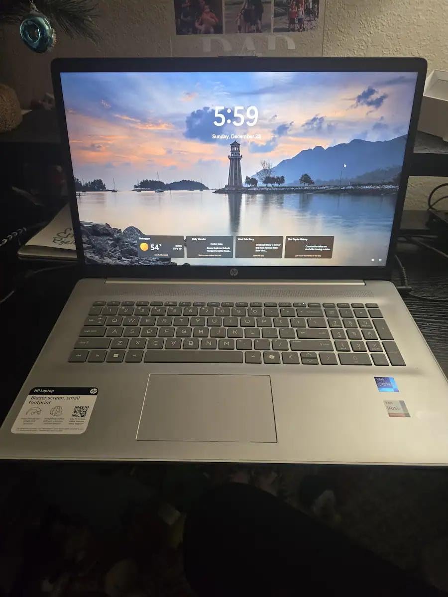 HP 17 Inch Laptop, Intel 10-Core i7 1355U, 32 GB RAM, 1 TB SSD, 17.3