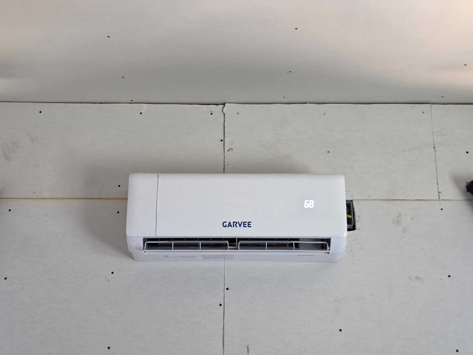 Garvee 12000 BTU Mini Split Air Conditioner, 22 SEER2 | Ductless Inverter AC w/ 230V, Cool Up to 750 Sq. Ft with Heat Pump System, Compatible with Alexa, White customer photo 1