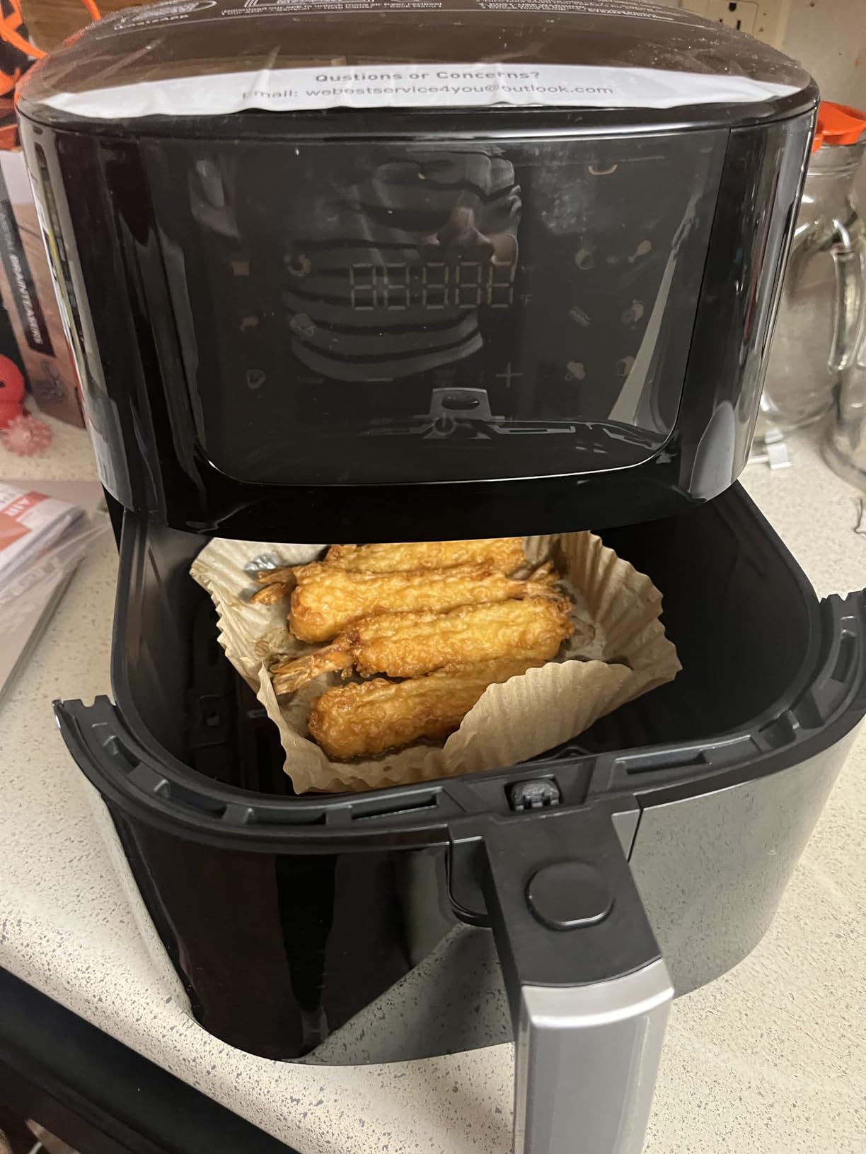 Qido Air Fryer, 5.28 QT Square Airfryer, 400F Fast Heating Air Fryers Oven with One-Touch Presets, Auto-Off, Dishwasher-Safe Nonstick Basket, Multiple 8 in 1 Function, Black customer photo 2
