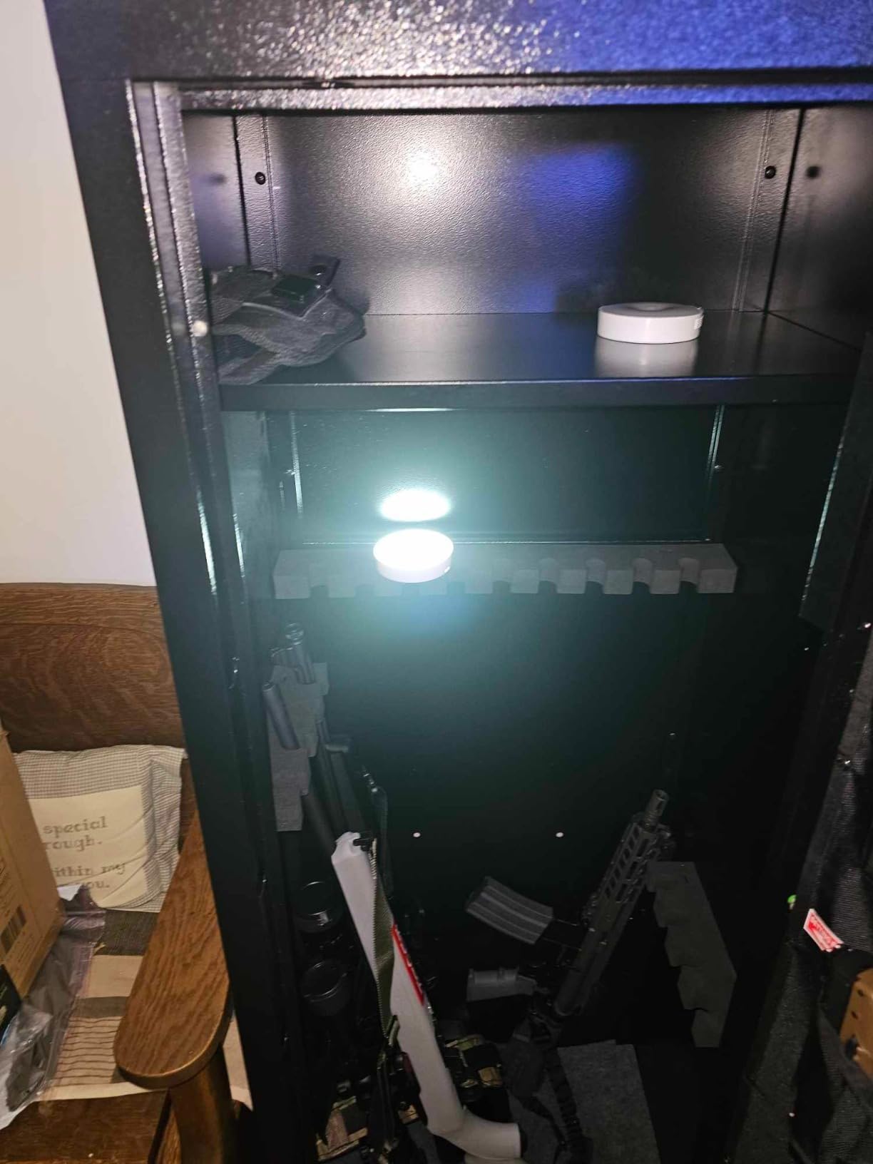 KAER Biometric Gun Safe for Rifles and Pistols, 12-15 Rifle Safe Quick Access (Fits Scoped Rifles) with 24/7 Burglar Alarm, Adjustable Shelves & Pistol Pockets, Gun Cabinet for Home, Office customer photo 1