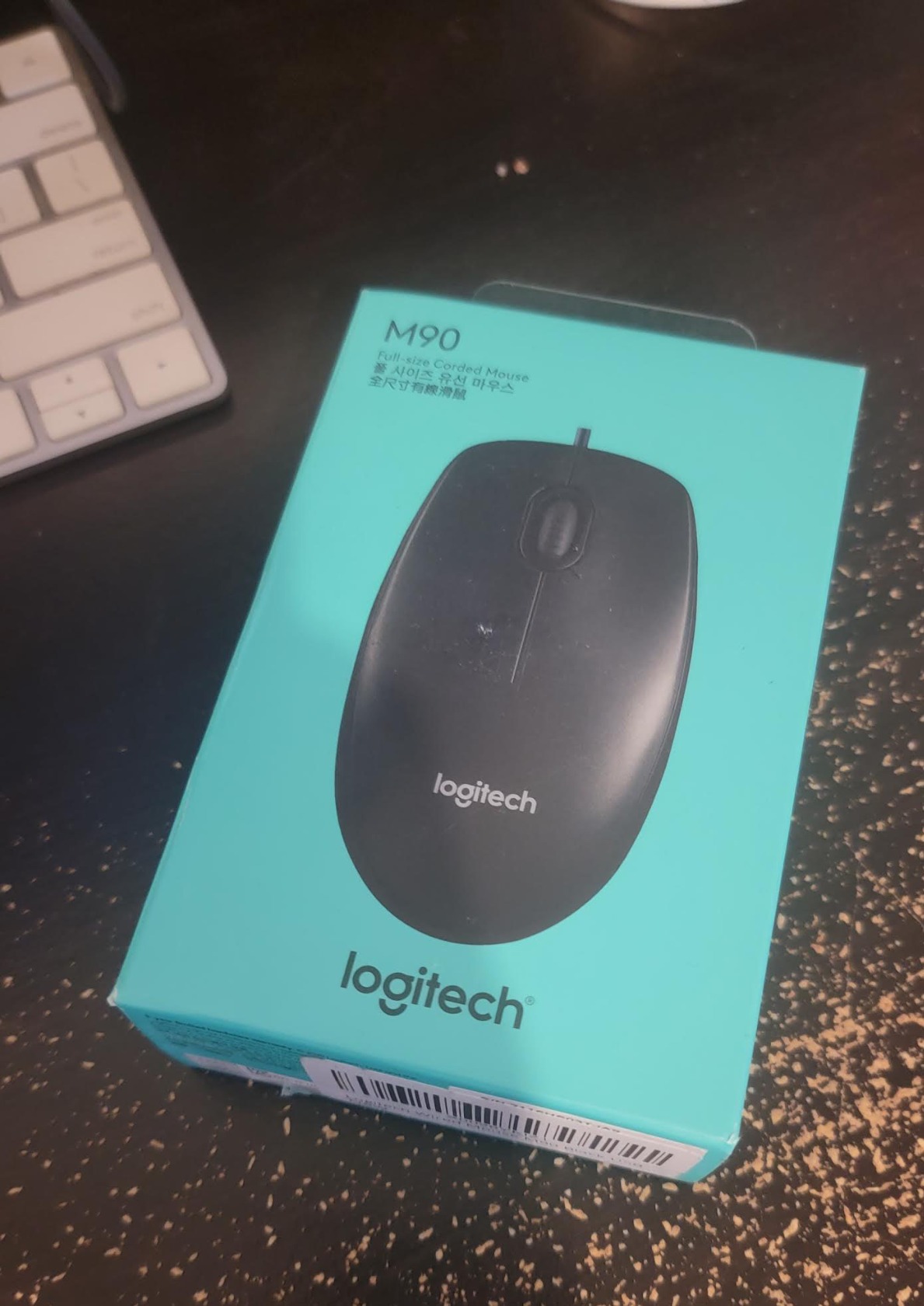 Logitech Wired Mouse M90 Black USB customer photo 1